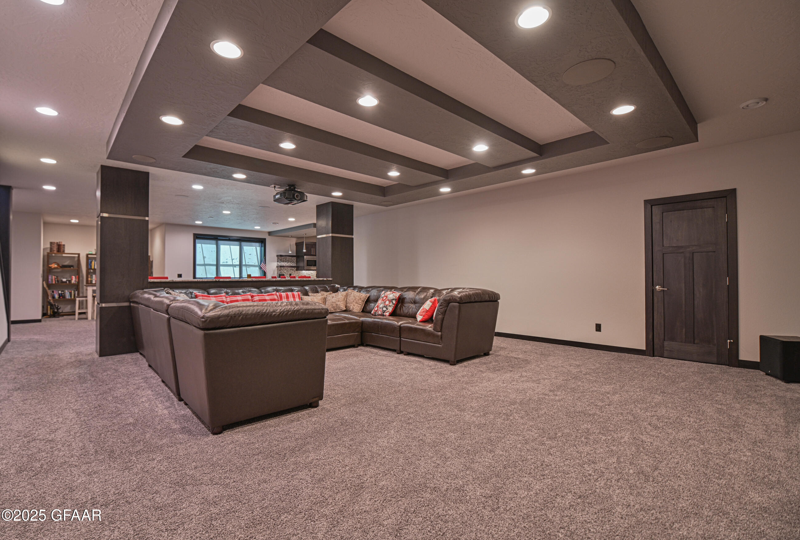 Grand Forks, North Dakota 58201, United States, 6 Bedrooms Bedrooms, ,4 BathroomsBathrooms,Residential,Active,166327