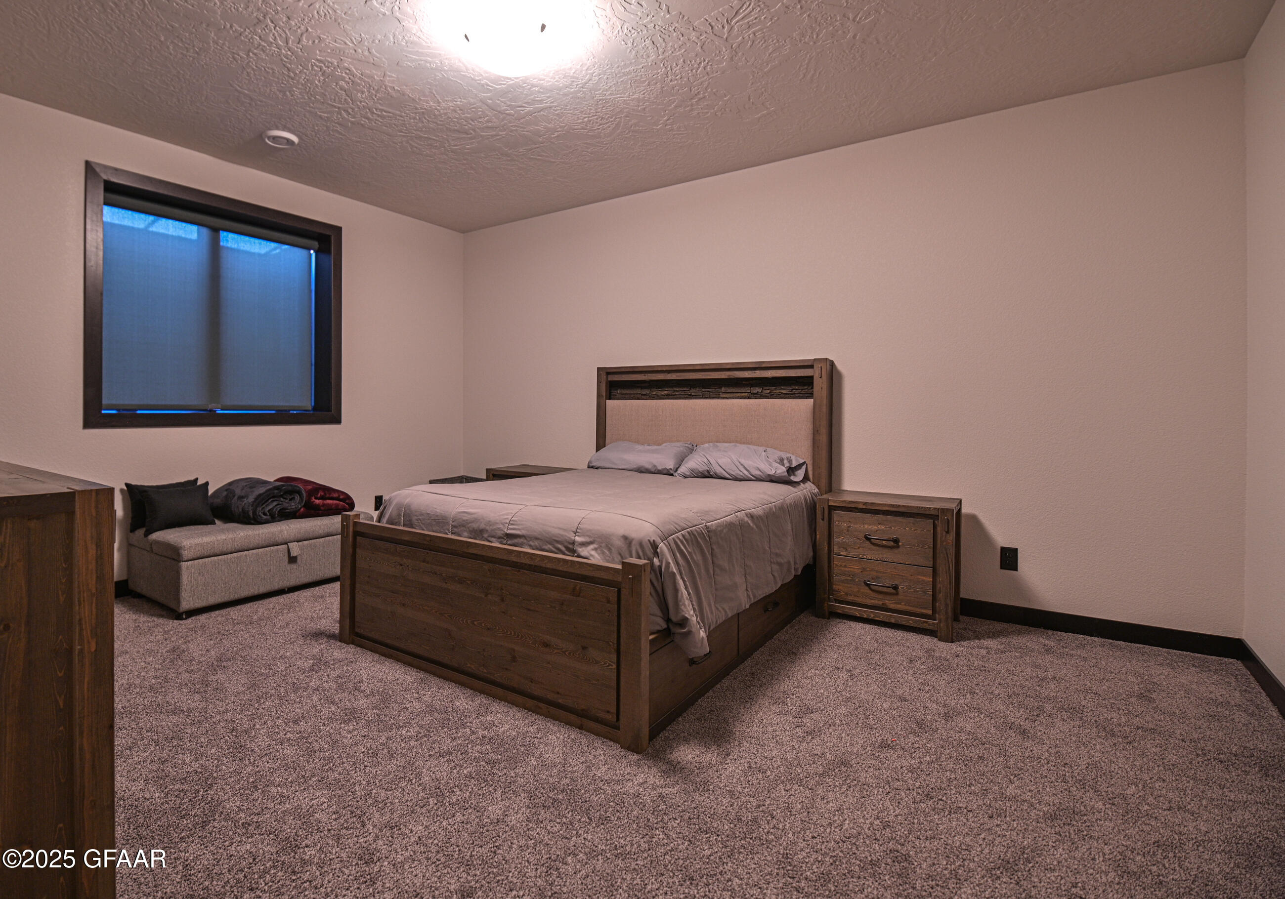 Grand Forks, North Dakota 58201, United States, 6 Bedrooms Bedrooms, ,4 BathroomsBathrooms,Residential,Active,166327