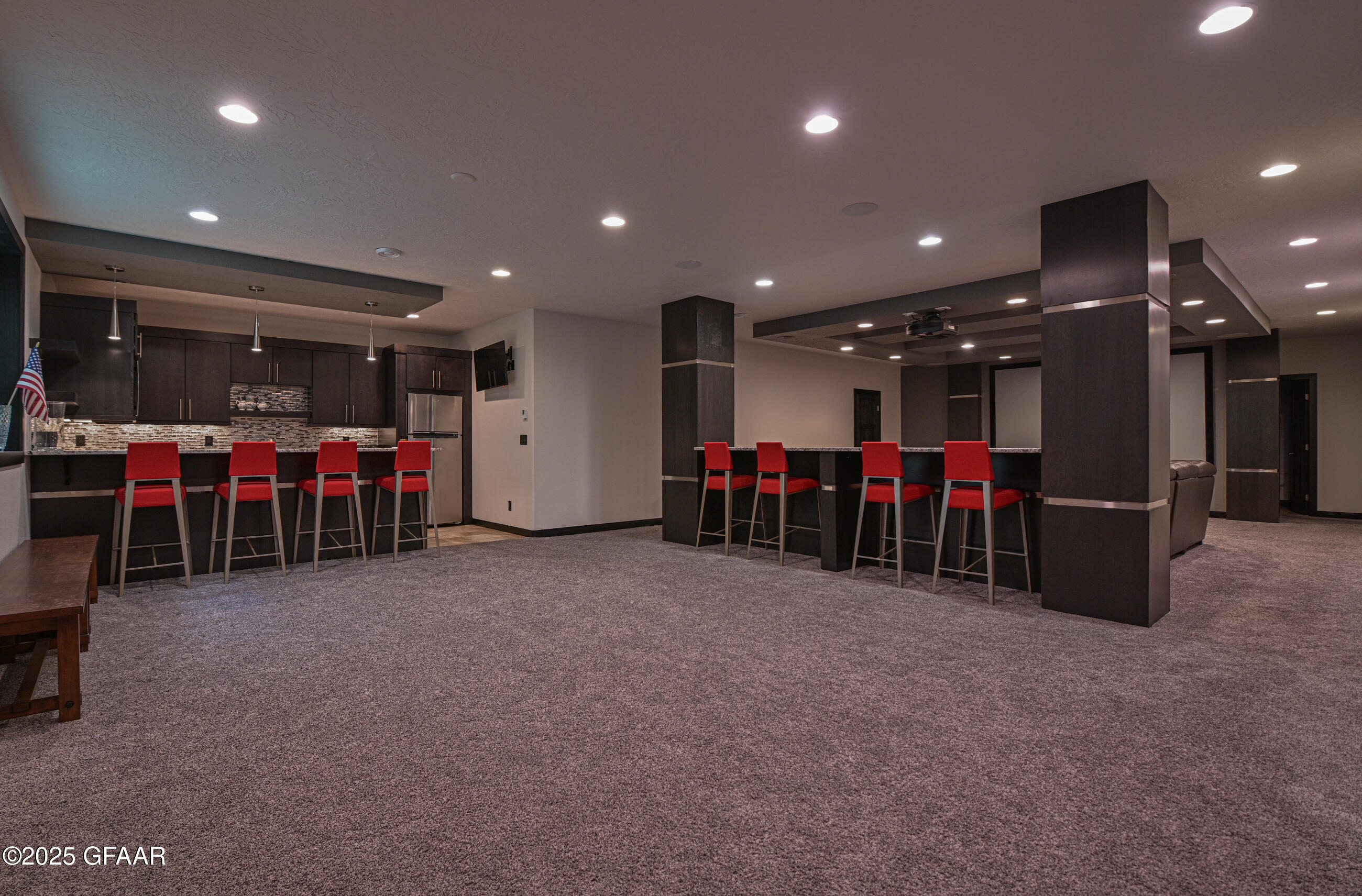 Grand Forks, North Dakota 58201, United States, 6 Bedrooms Bedrooms, ,4 BathroomsBathrooms,Residential,Active,166327