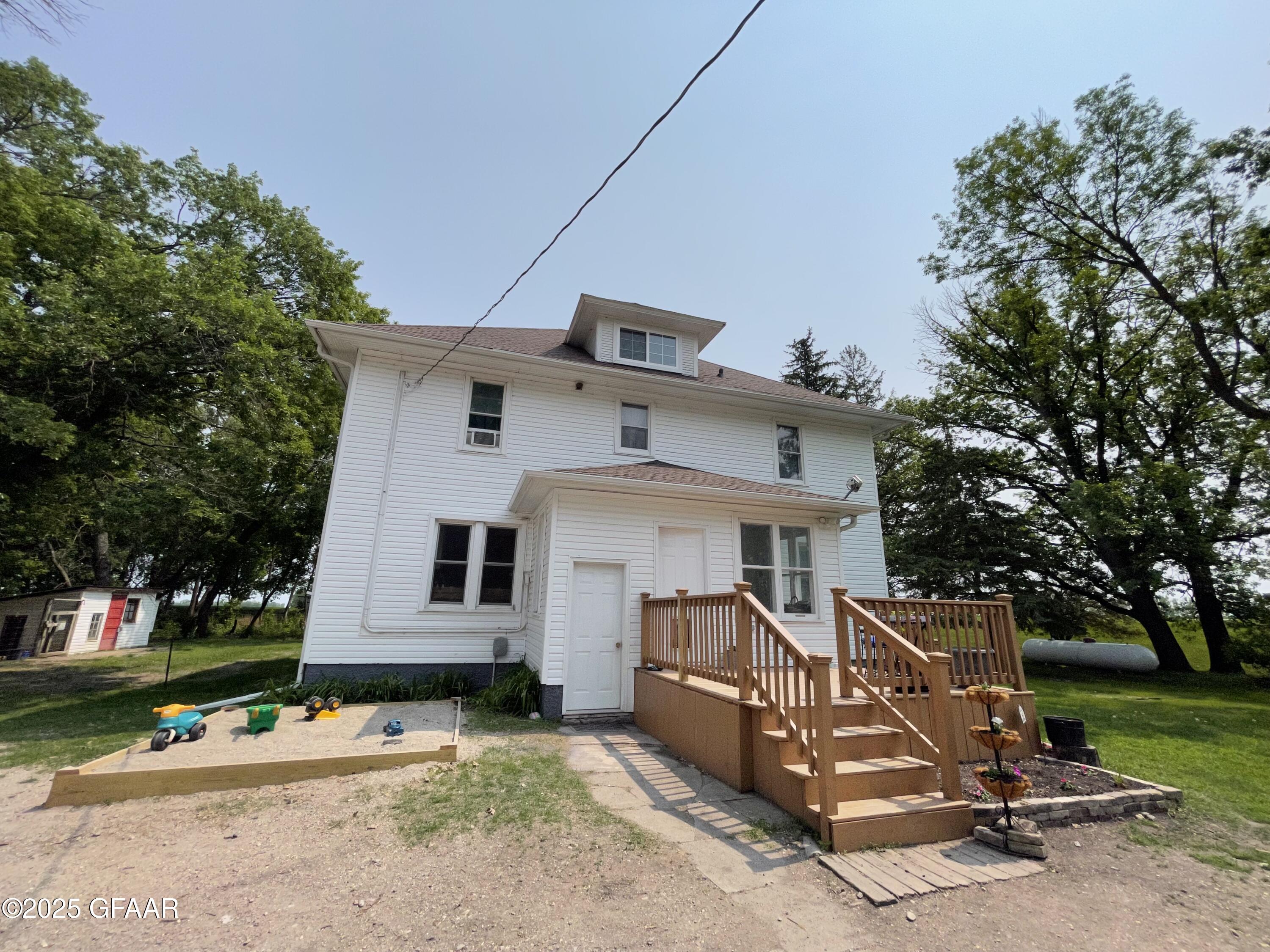 Oslo, Minnesota 56744, United States, 6 Bedrooms Bedrooms, ,3 BathroomsBathrooms,Residential,Active,166328