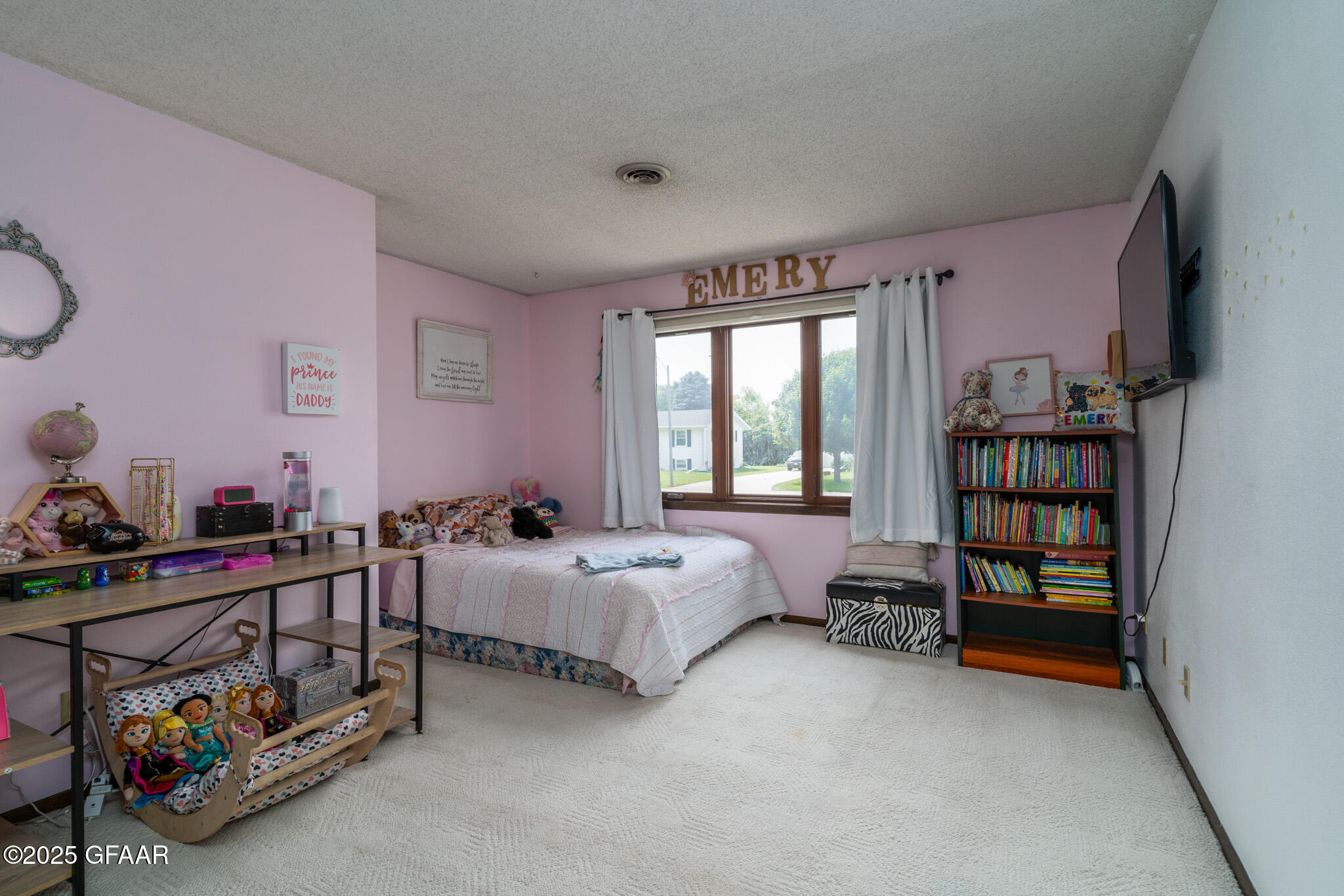 Northwood, North Dakota 58267, United States, 5 Bedrooms Bedrooms, ,2 BathroomsBathrooms,Residential,Pending,19638