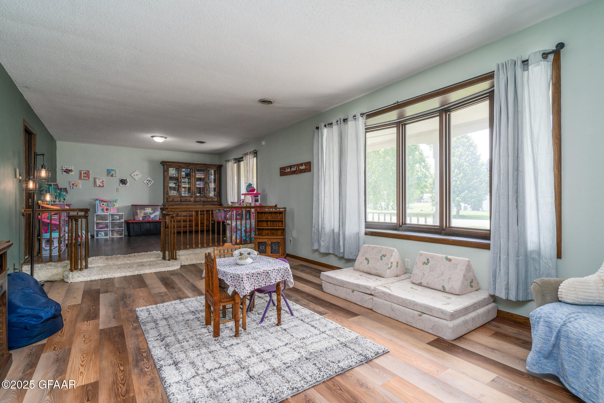 Northwood, North Dakota 58267, United States, 5 Bedrooms Bedrooms, ,2 BathroomsBathrooms,Residential,Pending,19638