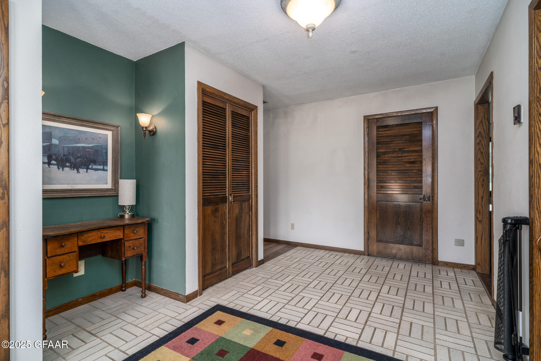 Northwood, North Dakota 58267, United States, 5 Bedrooms Bedrooms, ,2 BathroomsBathrooms,Residential,Pending,19638