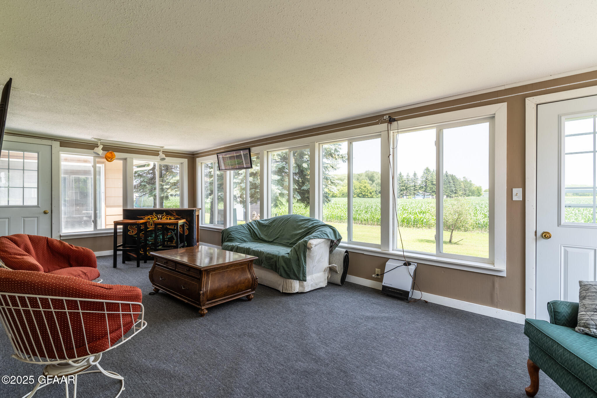 Northwood, North Dakota 58267, United States, 5 Bedrooms Bedrooms, ,2 BathroomsBathrooms,Residential,Pending,19638