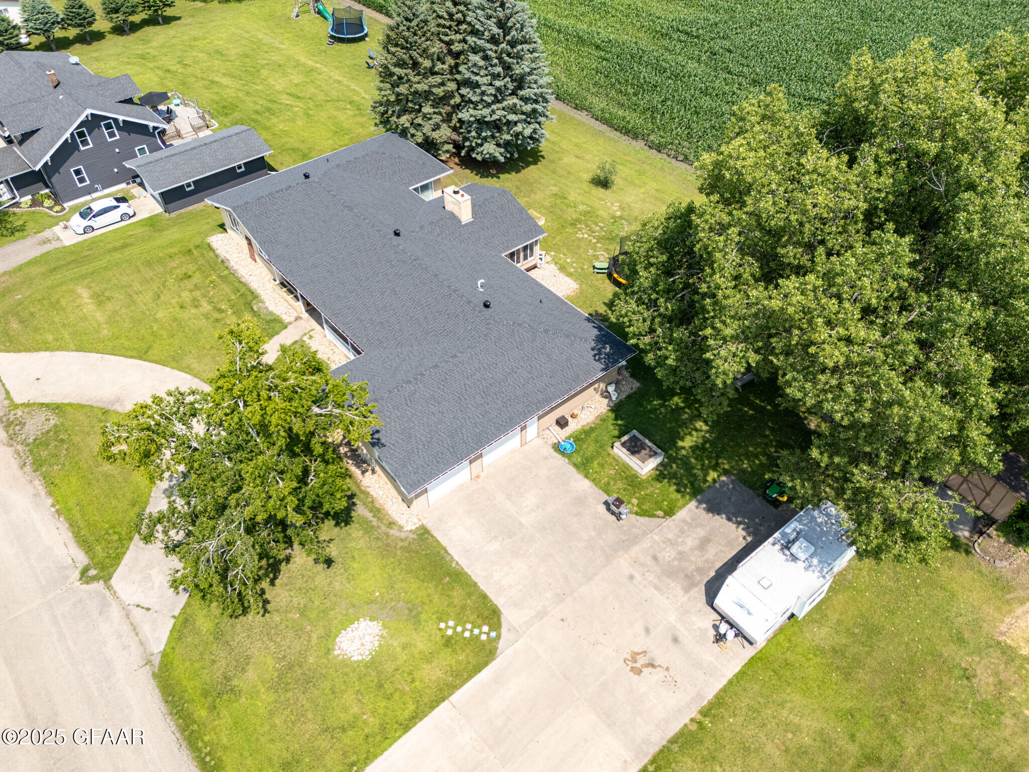 Northwood, North Dakota 58267, United States, 5 Bedrooms Bedrooms, ,2 BathroomsBathrooms,Residential,Pending,19638