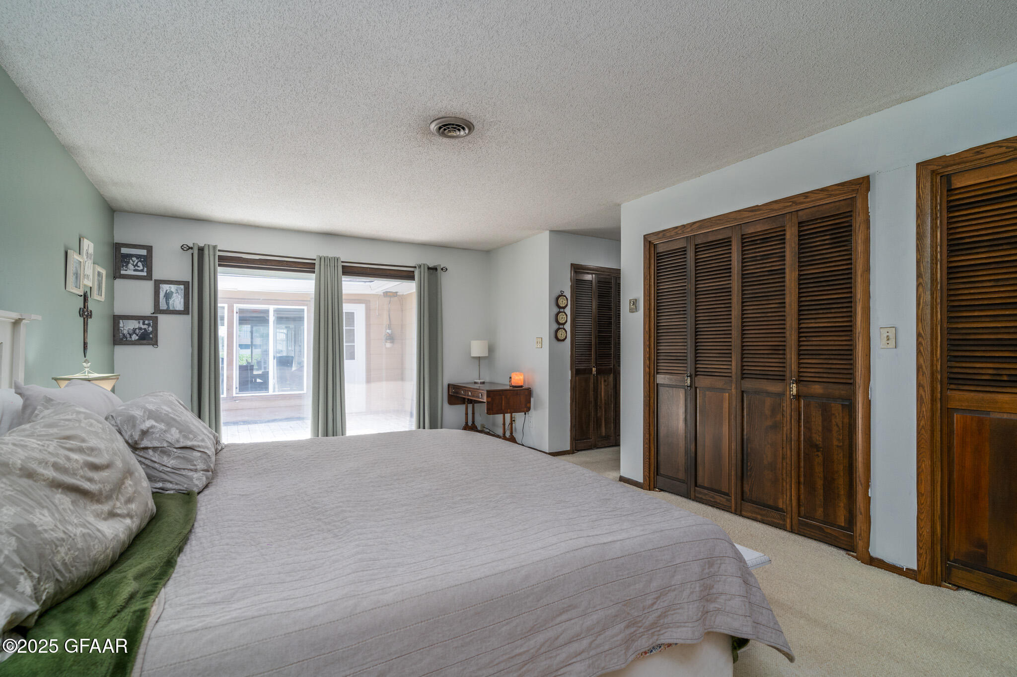 Northwood, North Dakota 58267, United States, 5 Bedrooms Bedrooms, ,2 BathroomsBathrooms,Residential,Pending,19638