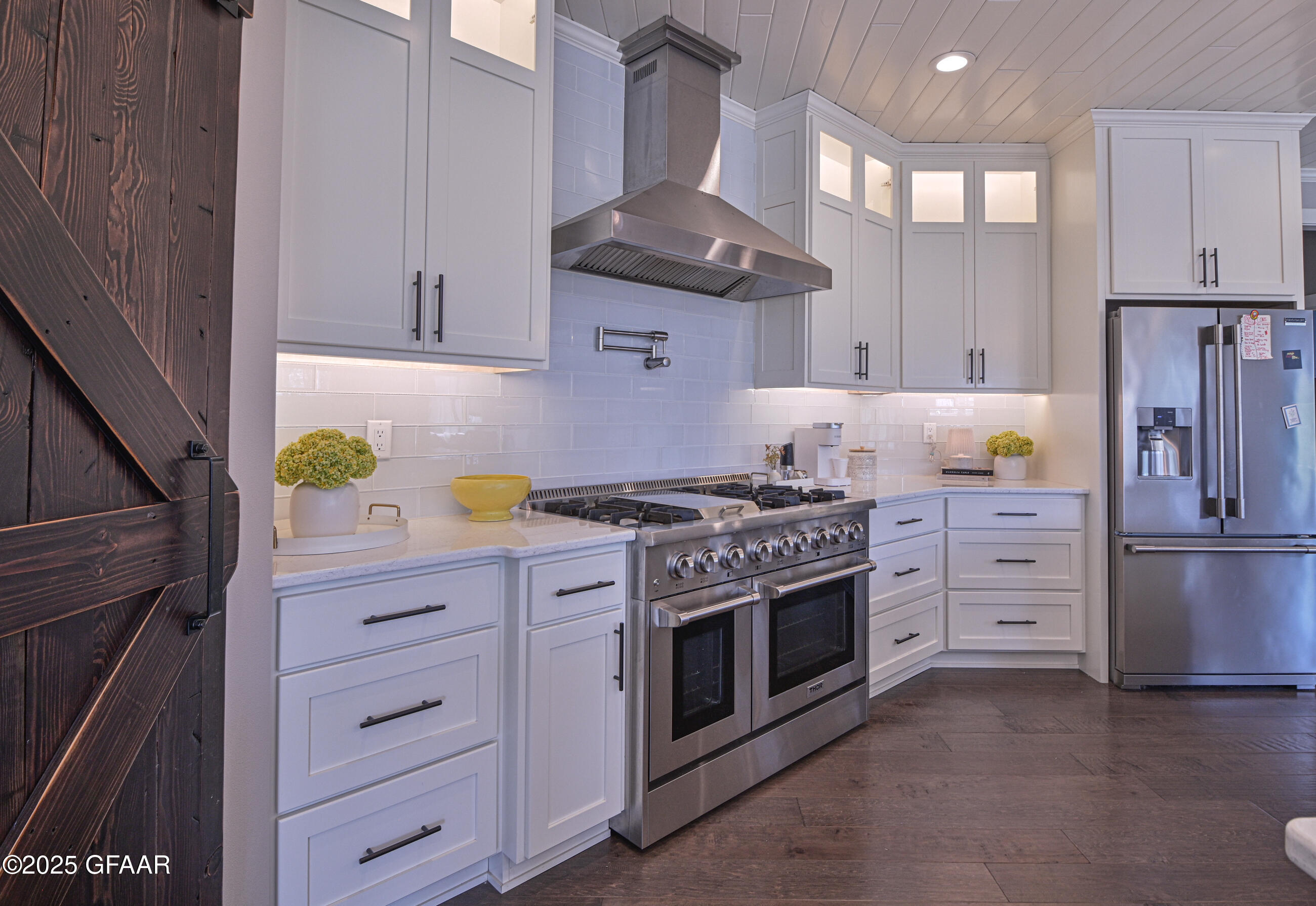 Grand Forks, North Dakota 58201, United States, 5 Bedrooms Bedrooms, ,4 BathroomsBathrooms,Residential,Pending,166336