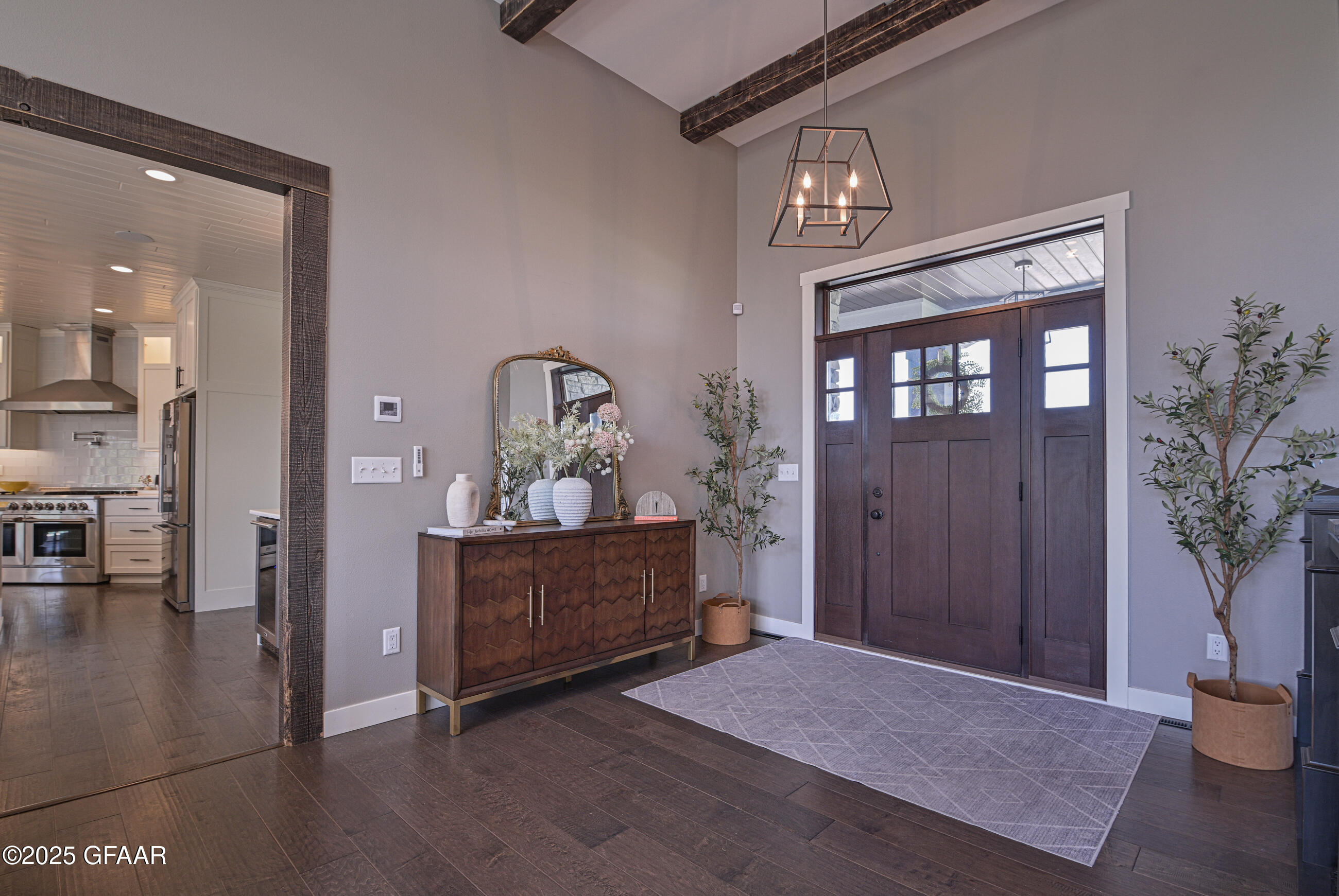 Grand Forks, North Dakota 58201, United States, 5 Bedrooms Bedrooms, ,4 BathroomsBathrooms,Residential,Pending,166336