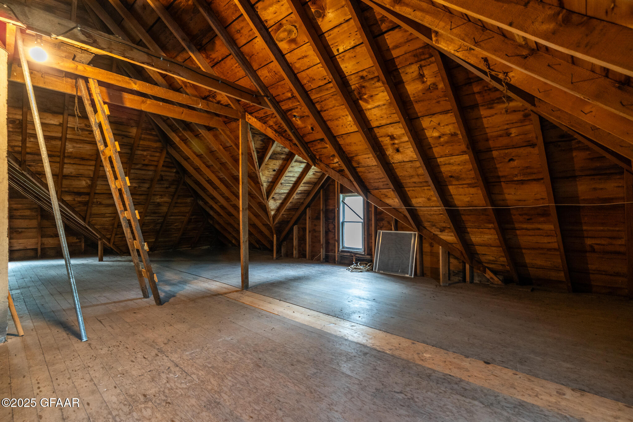 United States, ,2 BathroomsBathrooms,Residential,Contingent,185386