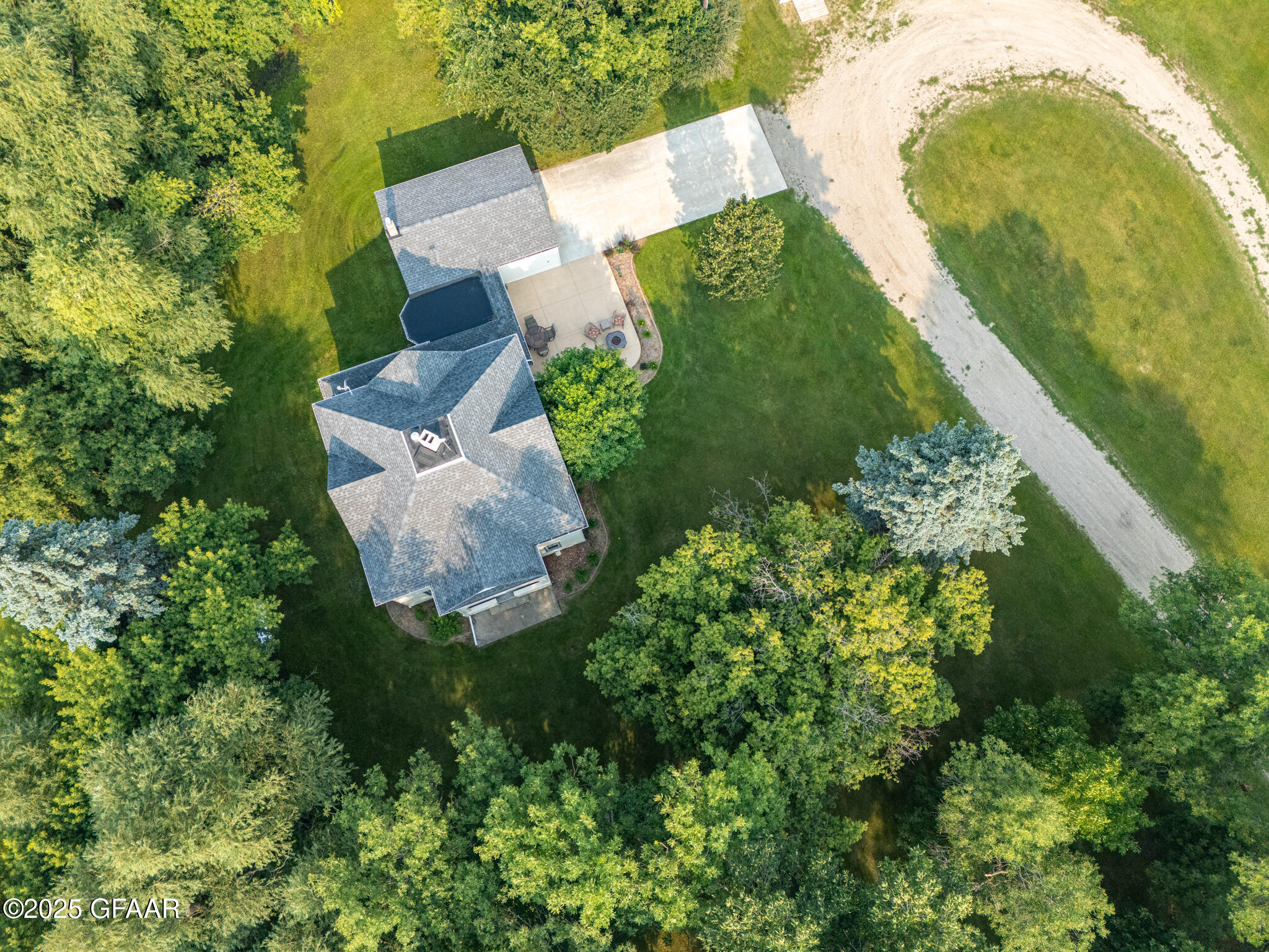 United States, ,2 BathroomsBathrooms,Residential,Contingent,185386