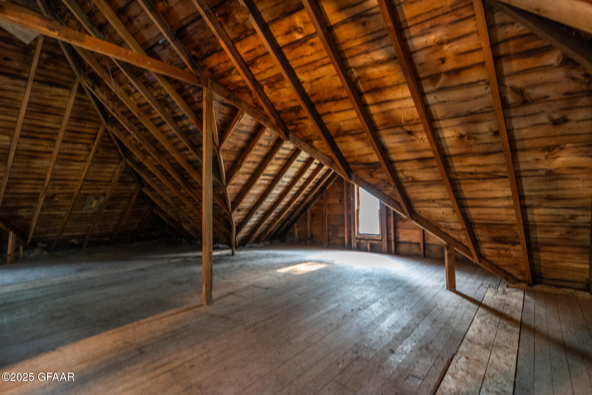 United States, ,2 BathroomsBathrooms,Residential,Contingent,185386