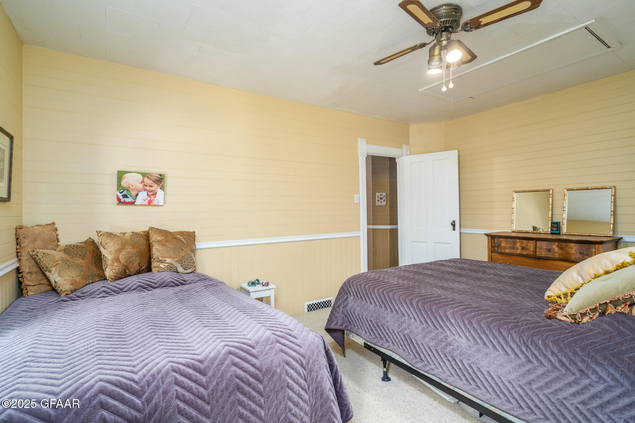 United States, ,2 BathroomsBathrooms,Residential,Contingent,185386