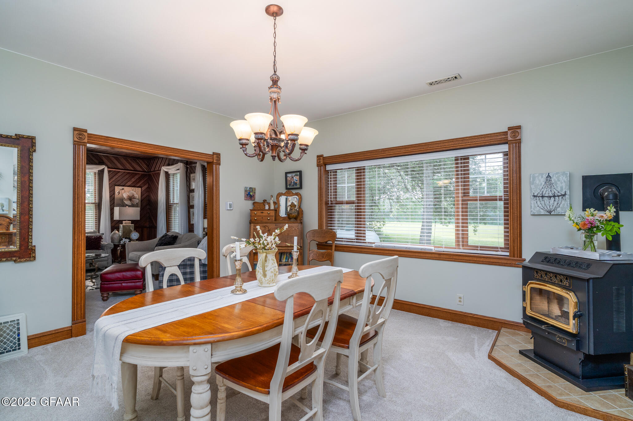 United States, ,2 BathroomsBathrooms,Residential,Contingent,185386