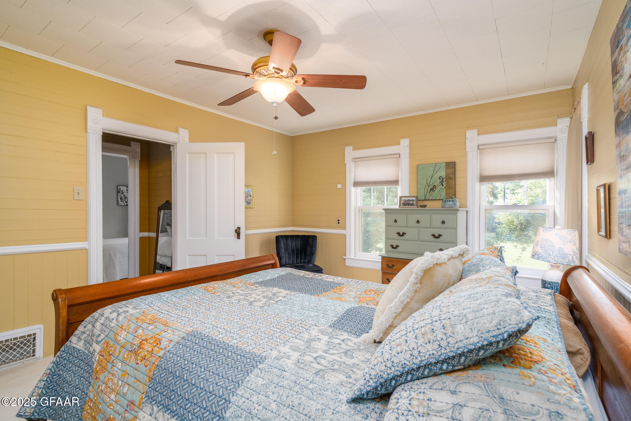 United States, ,2 BathroomsBathrooms,Residential,Contingent,185386