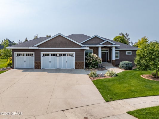 1466 ROBERT CIR, GRAND FORKS, ND 58201 - Image 1c8efbff9bbcc92e3da2b5b0cb7627b9/105827101
