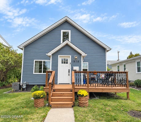 1614 7TH ST N, FARGO, ND 58102 - Image 1d30fdbb7fb2cbb69d23126a42c6dc7b/4157537927