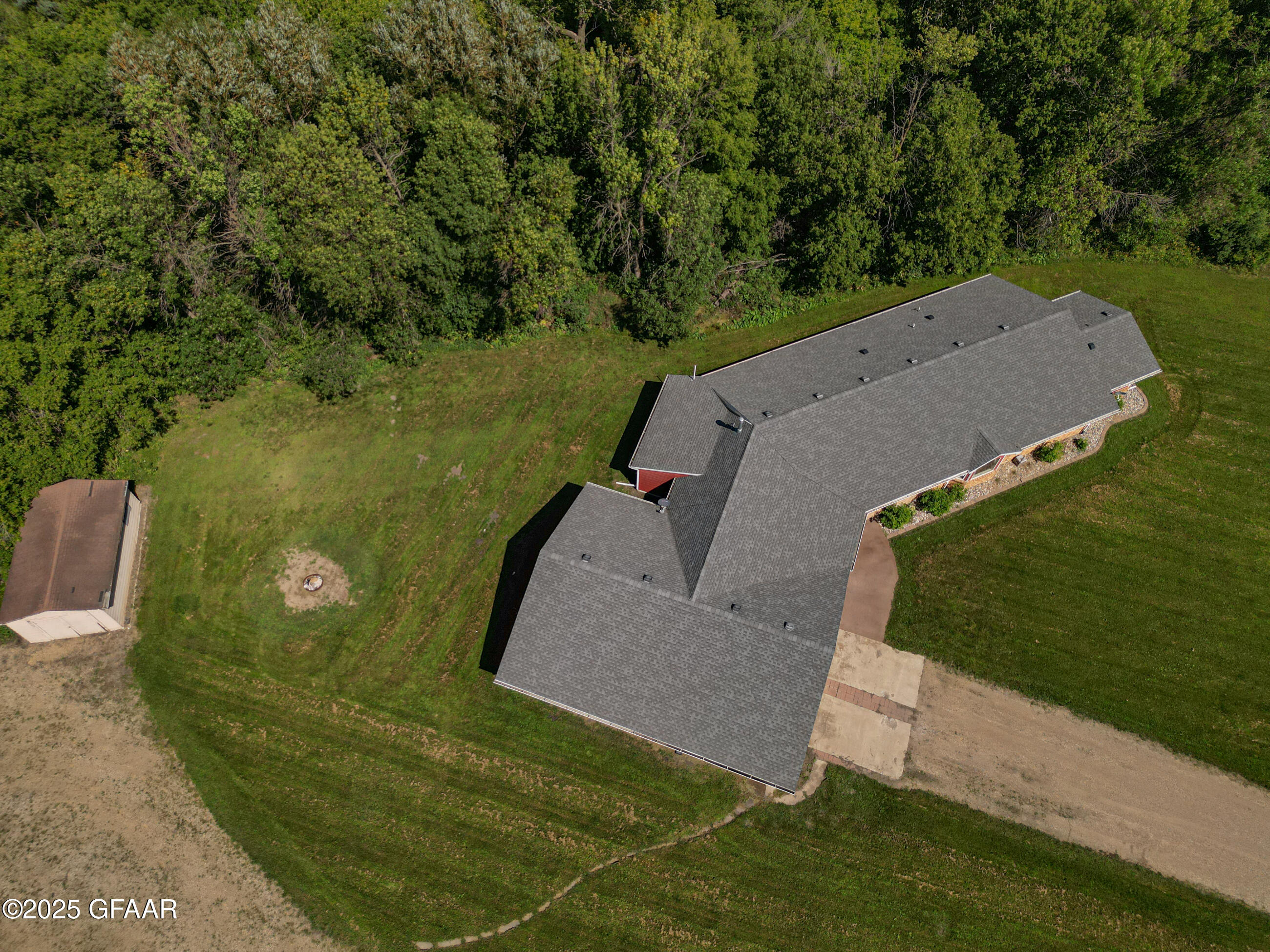 Grand Forks, North Dakota 58201, United States, 3 Bedrooms Bedrooms, ,3 BathroomsBathrooms,Residential,Active,204239