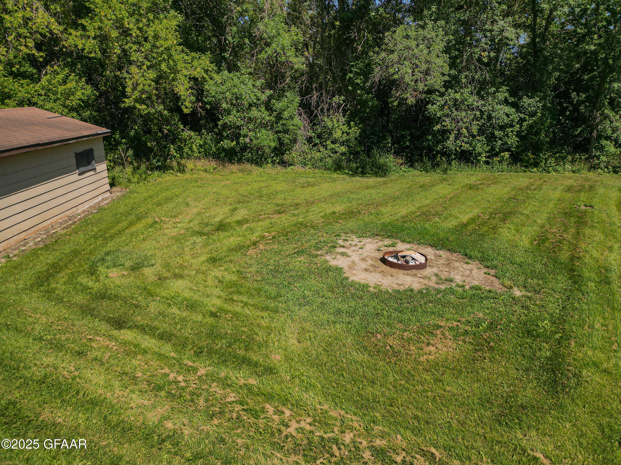 Grand Forks, North Dakota 58201, United States, 3 Bedrooms Bedrooms, ,3 BathroomsBathrooms,Residential,Active,204239