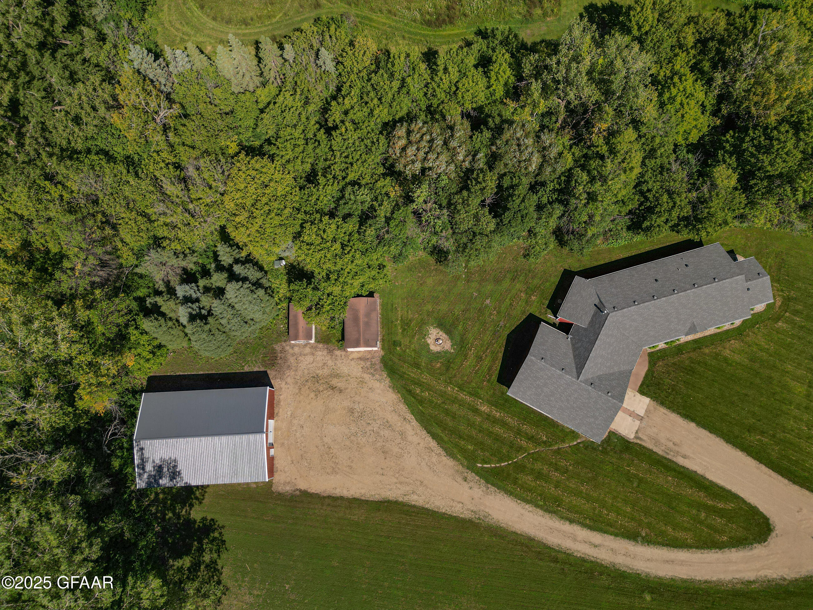 Grand Forks, North Dakota 58201, United States, 3 Bedrooms Bedrooms, ,3 BathroomsBathrooms,Residential,Active,204239