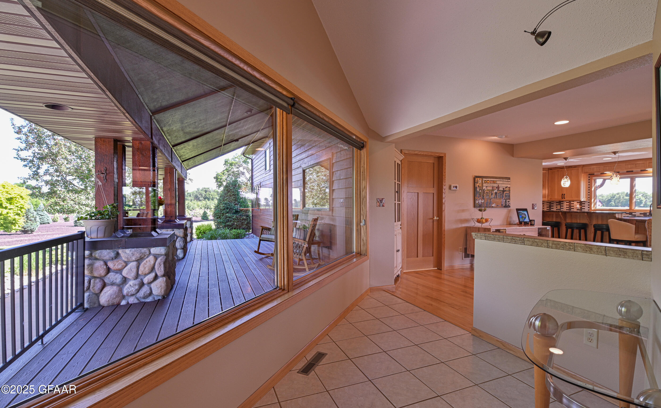 Grand Forks, North Dakota 58201, United States, 5 Bedrooms Bedrooms, ,3 BathroomsBathrooms,Residential,Active,166300