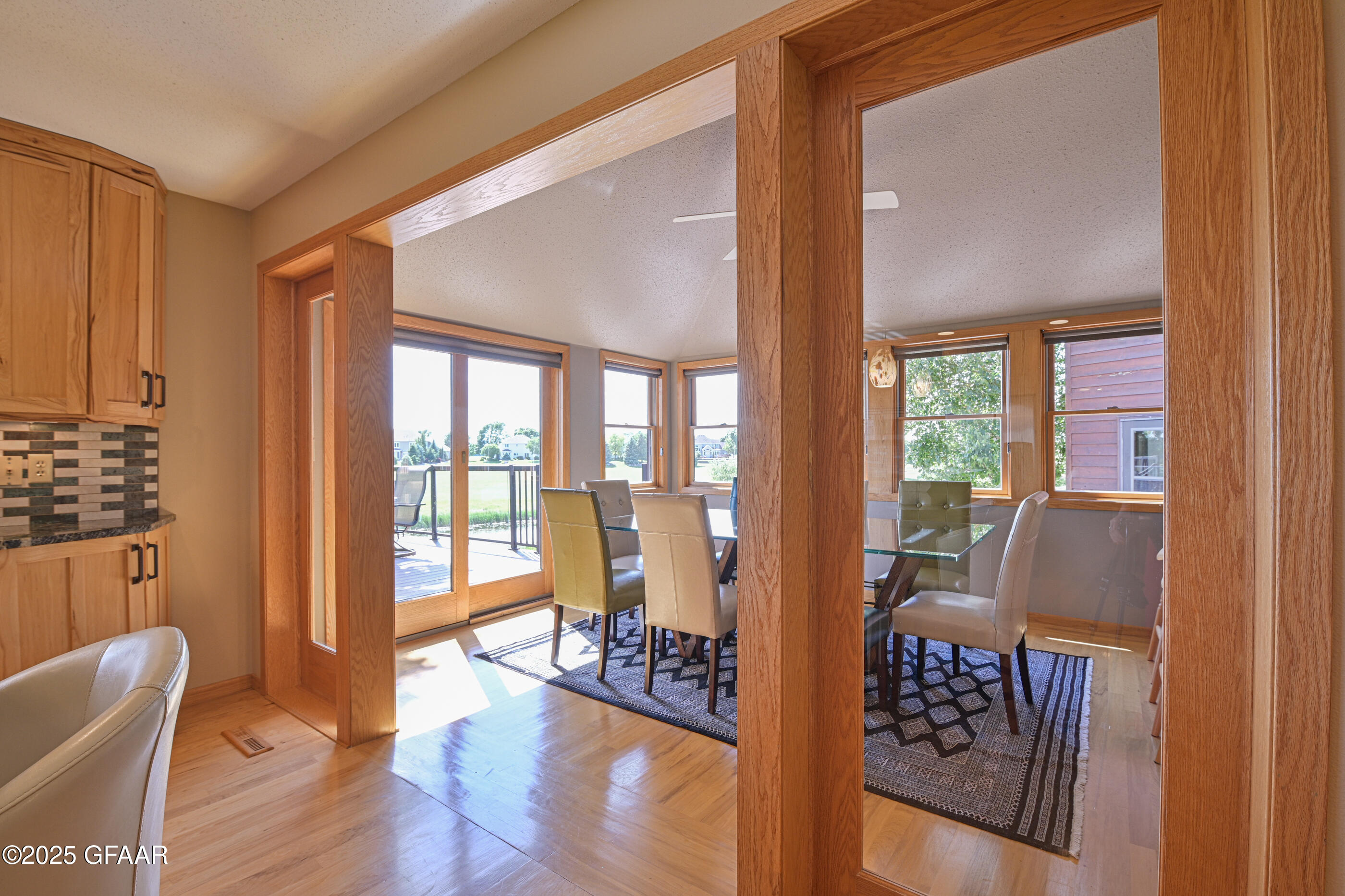 Grand Forks, North Dakota 58201, United States, 5 Bedrooms Bedrooms, ,3 BathroomsBathrooms,Residential,Active,166300