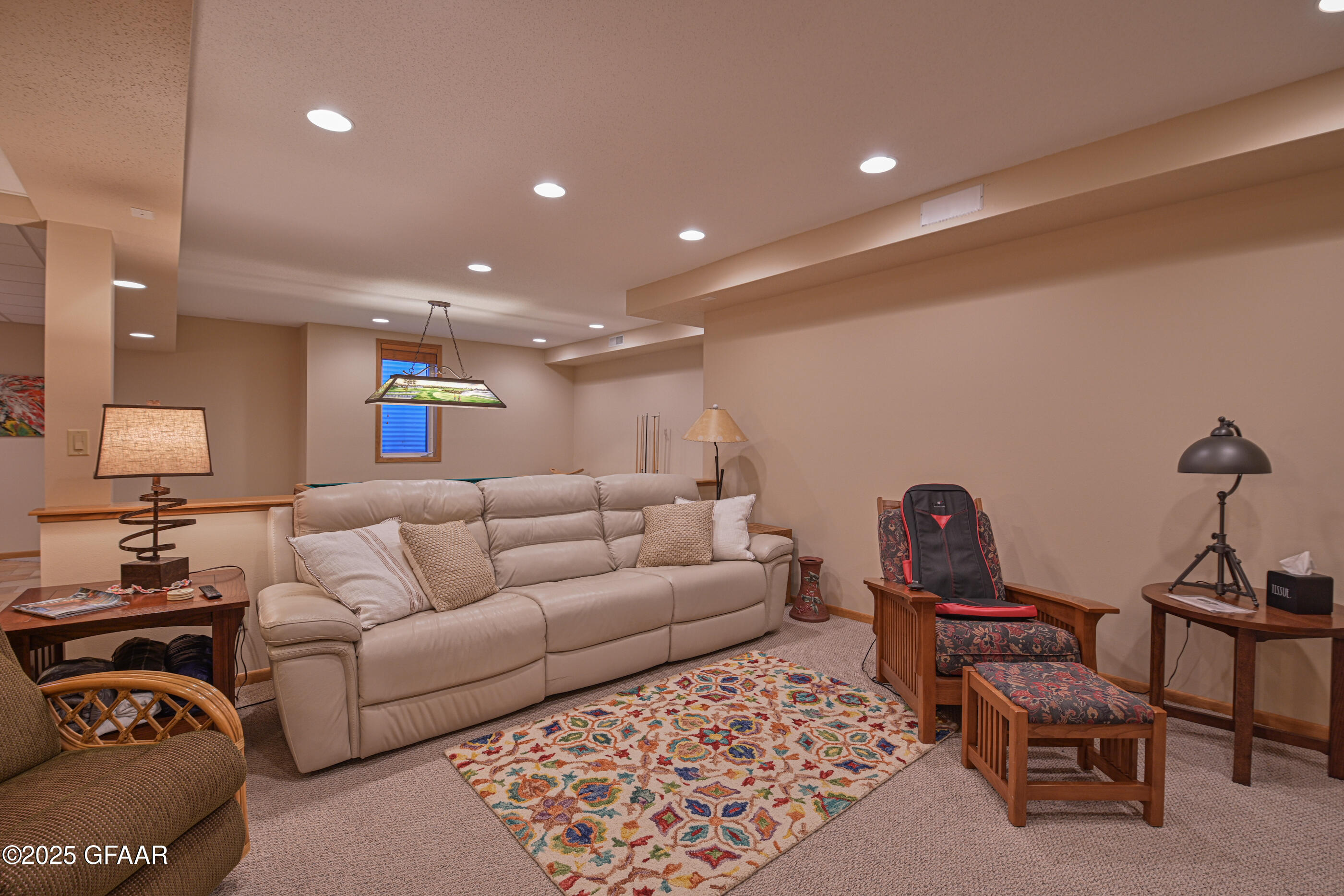 Grand Forks, North Dakota 58201, United States, 5 Bedrooms Bedrooms, ,3 BathroomsBathrooms,Residential,Active,166300