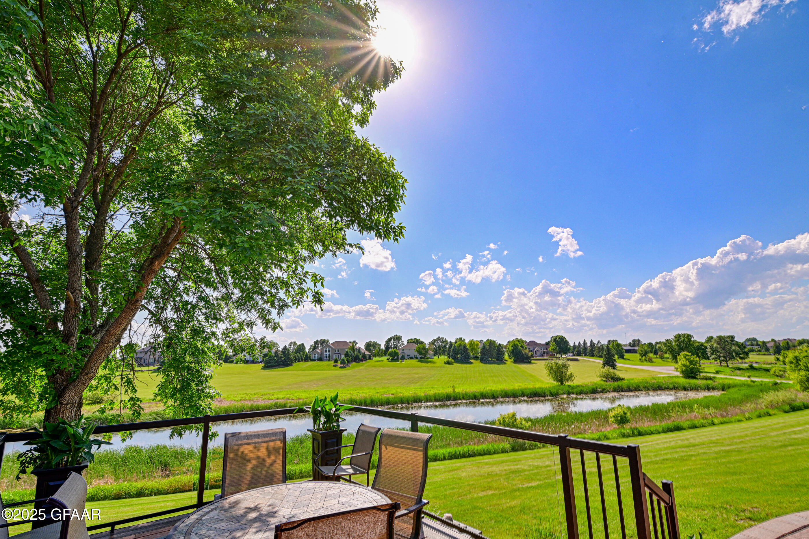 Grand Forks, North Dakota 58201, United States, 5 Bedrooms Bedrooms, ,3 BathroomsBathrooms,Residential,Active,166300