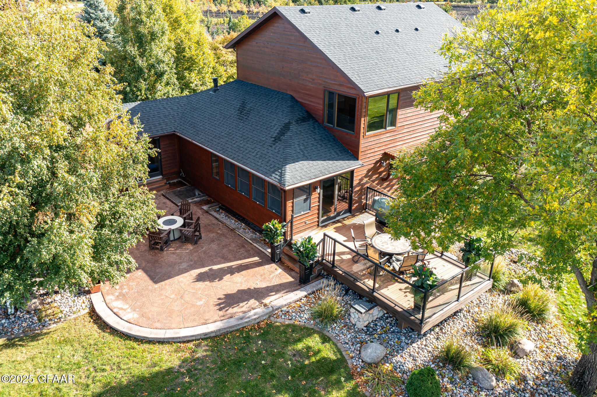 Grand Forks, North Dakota 58201, United States, 5 Bedrooms Bedrooms, ,3 BathroomsBathrooms,Residential,Active,166300