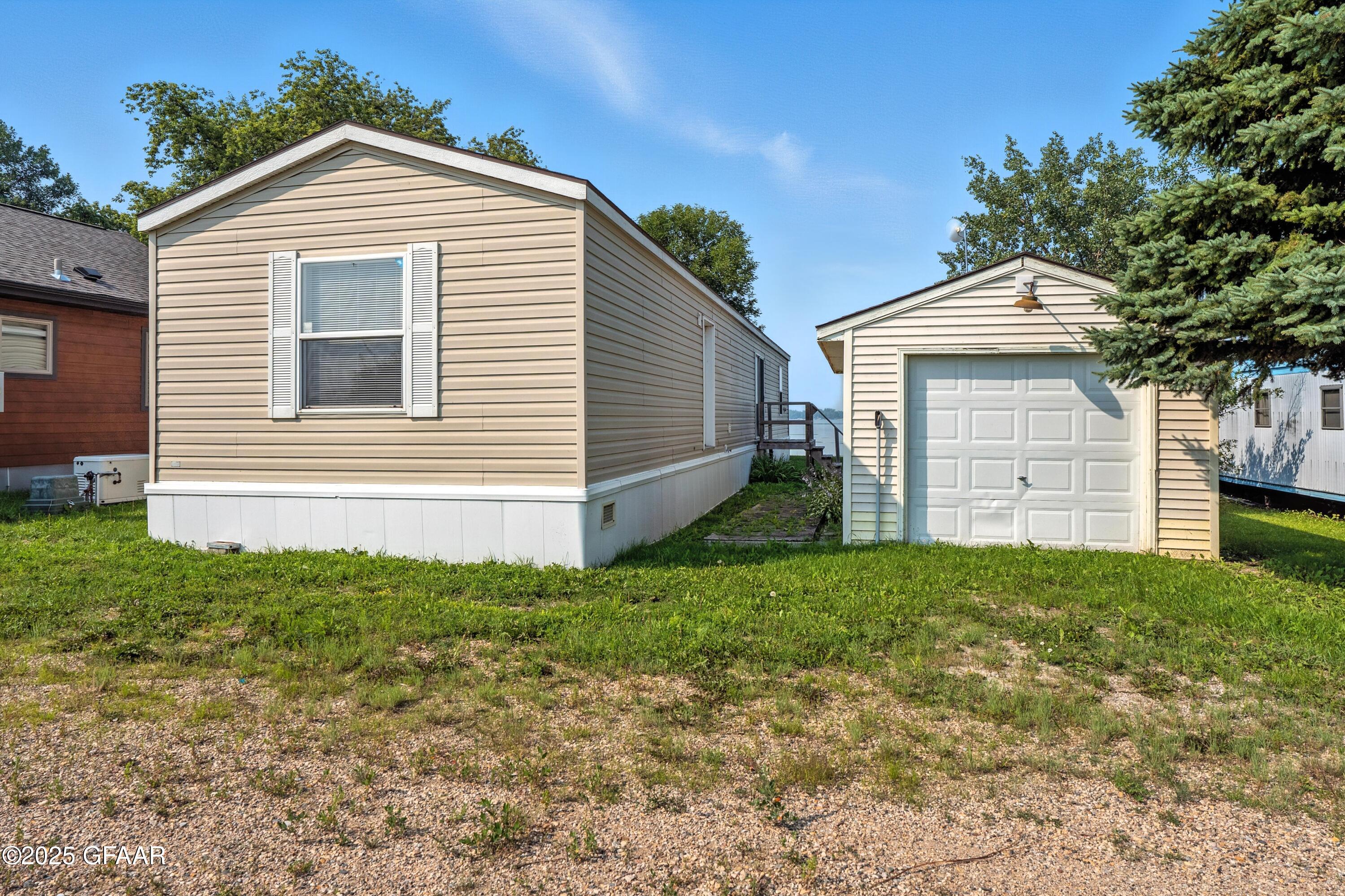 Finley, North Dakota 58230, United States, 3 Bedrooms Bedrooms, ,1 BathroomBathrooms,Residential,Active,104454
