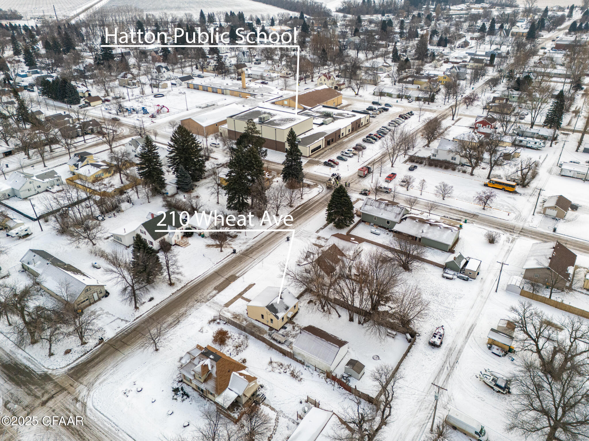 Hatton, North Dakota 58240, United States, 2 Bedrooms Bedrooms, ,2 BathroomsBathrooms,Residential,Pending,250213