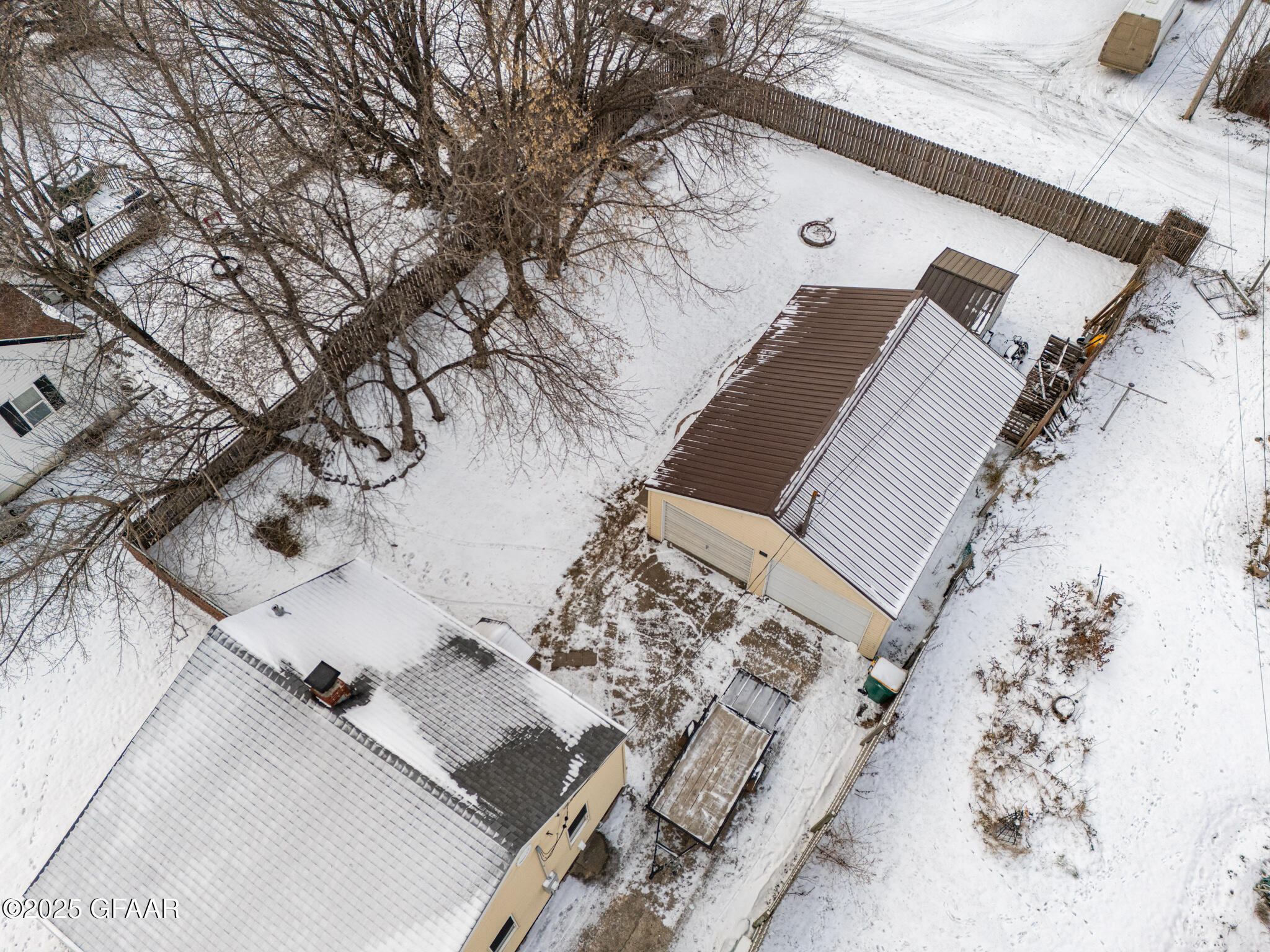 Hatton, North Dakota 58240, United States, 2 Bedrooms Bedrooms, ,2 BathroomsBathrooms,Residential,Pending,250213