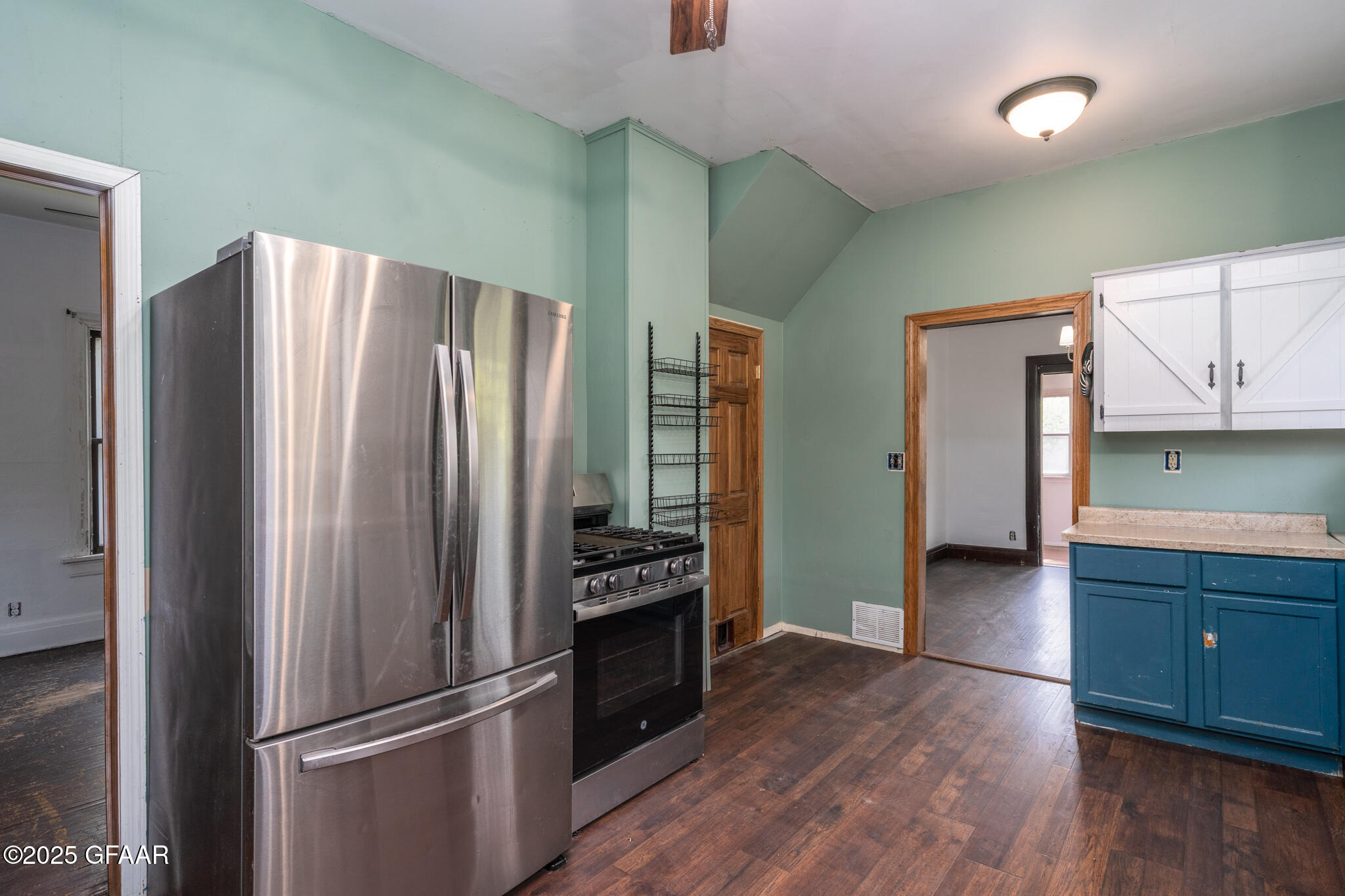 McCanna, North Dakota 58251, United States, 3 Bedrooms Bedrooms, ,2 BathroomsBathrooms,Residential,Pending,136474