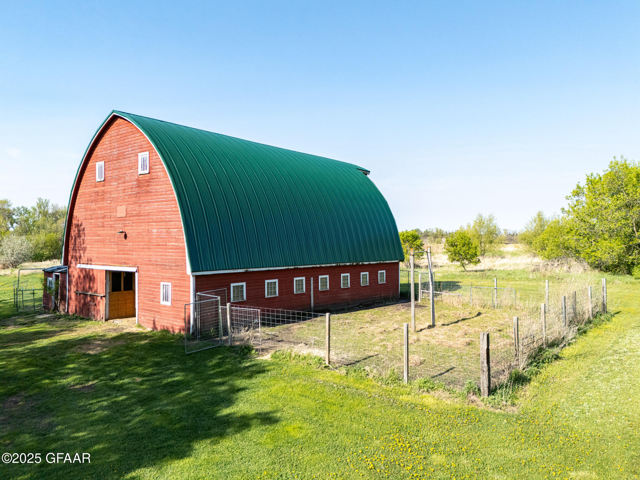 McCanna, North Dakota 58251, United States, 3 Bedrooms Bedrooms, ,2 BathroomsBathrooms,Residential,Pending,136474