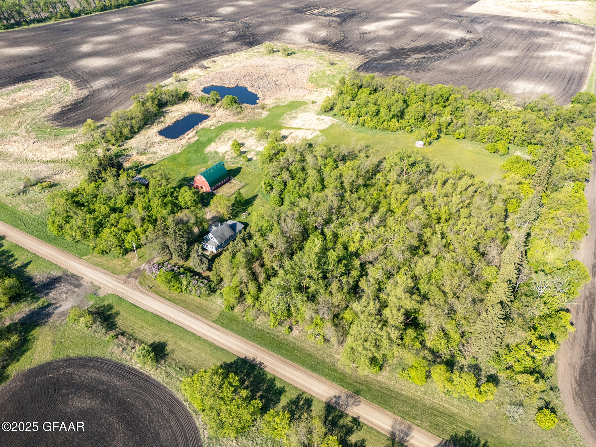 McCanna, North Dakota 58251, United States, 3 Bedrooms Bedrooms, ,2 BathroomsBathrooms,Residential,Pending,136474