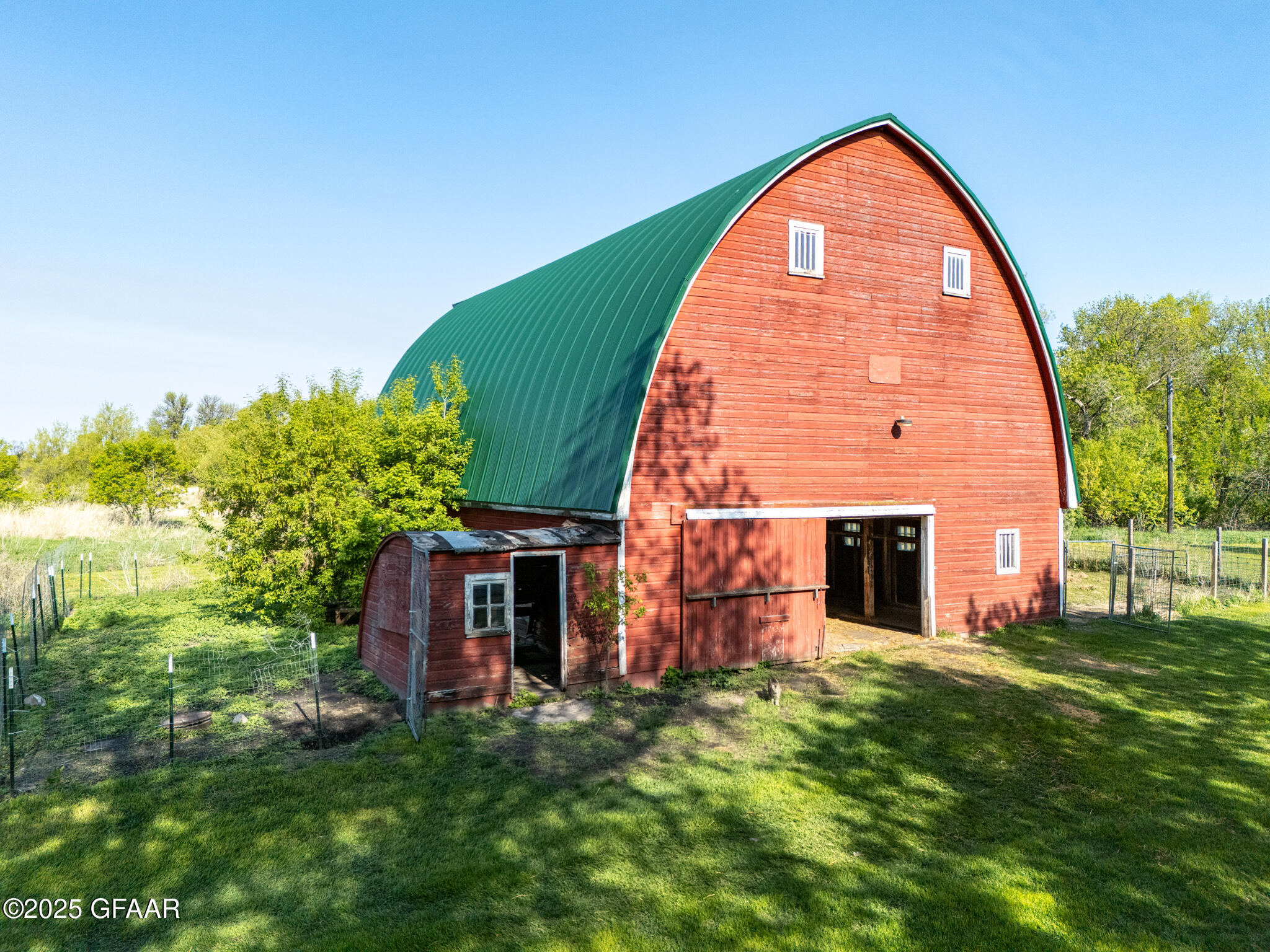 McCanna, North Dakota 58251, United States, 3 Bedrooms Bedrooms, ,2 BathroomsBathrooms,Residential,Pending,136474