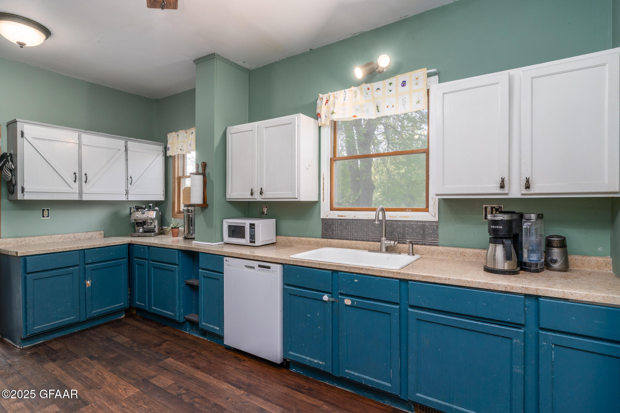 McCanna, North Dakota 58251, United States, 3 Bedrooms Bedrooms, ,2 BathroomsBathrooms,Residential,Pending,136474