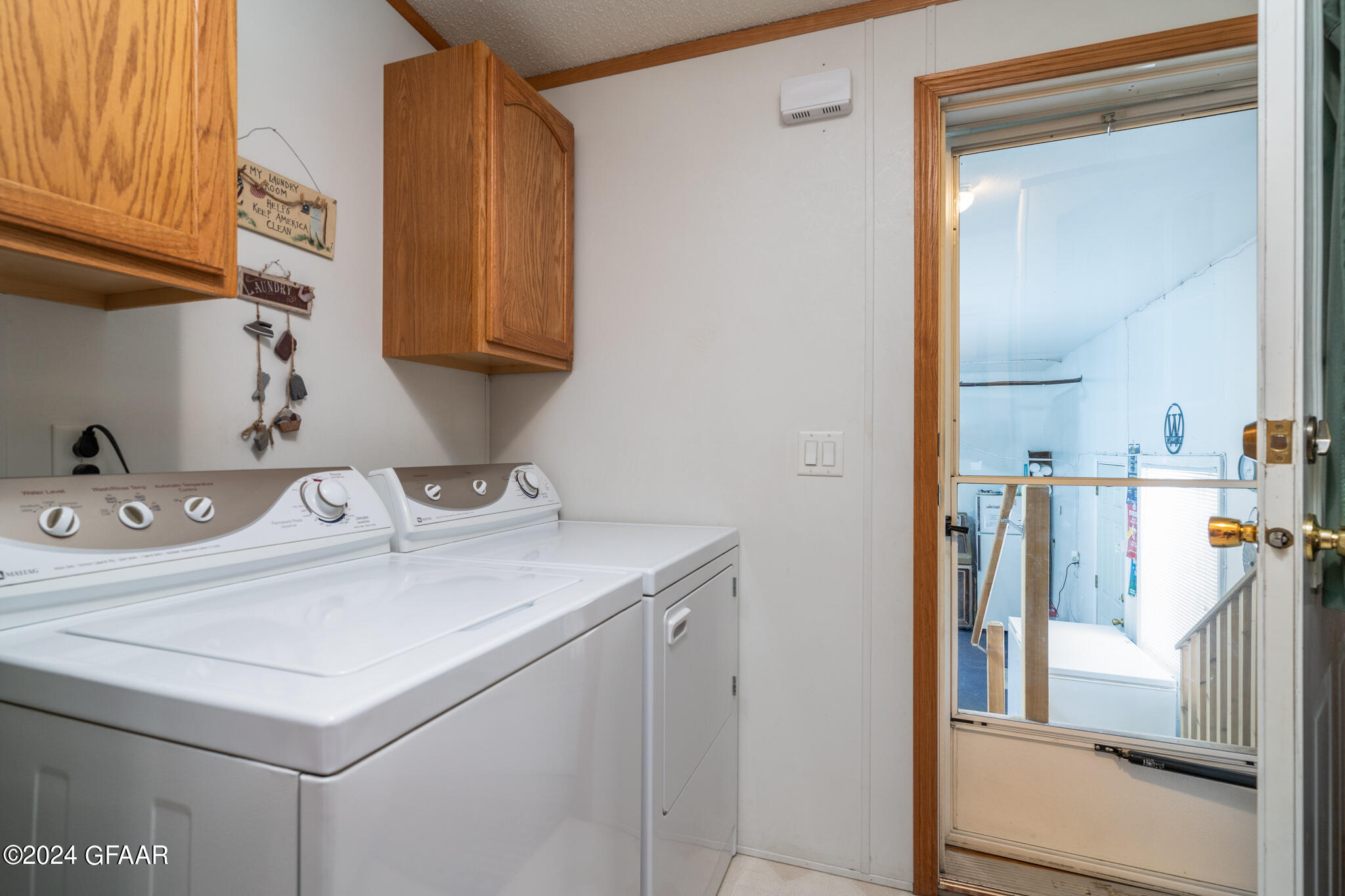 Hatton, North Dakota 58240, United States, ,4 BathroomsBathrooms,Commercial,Pending,46632