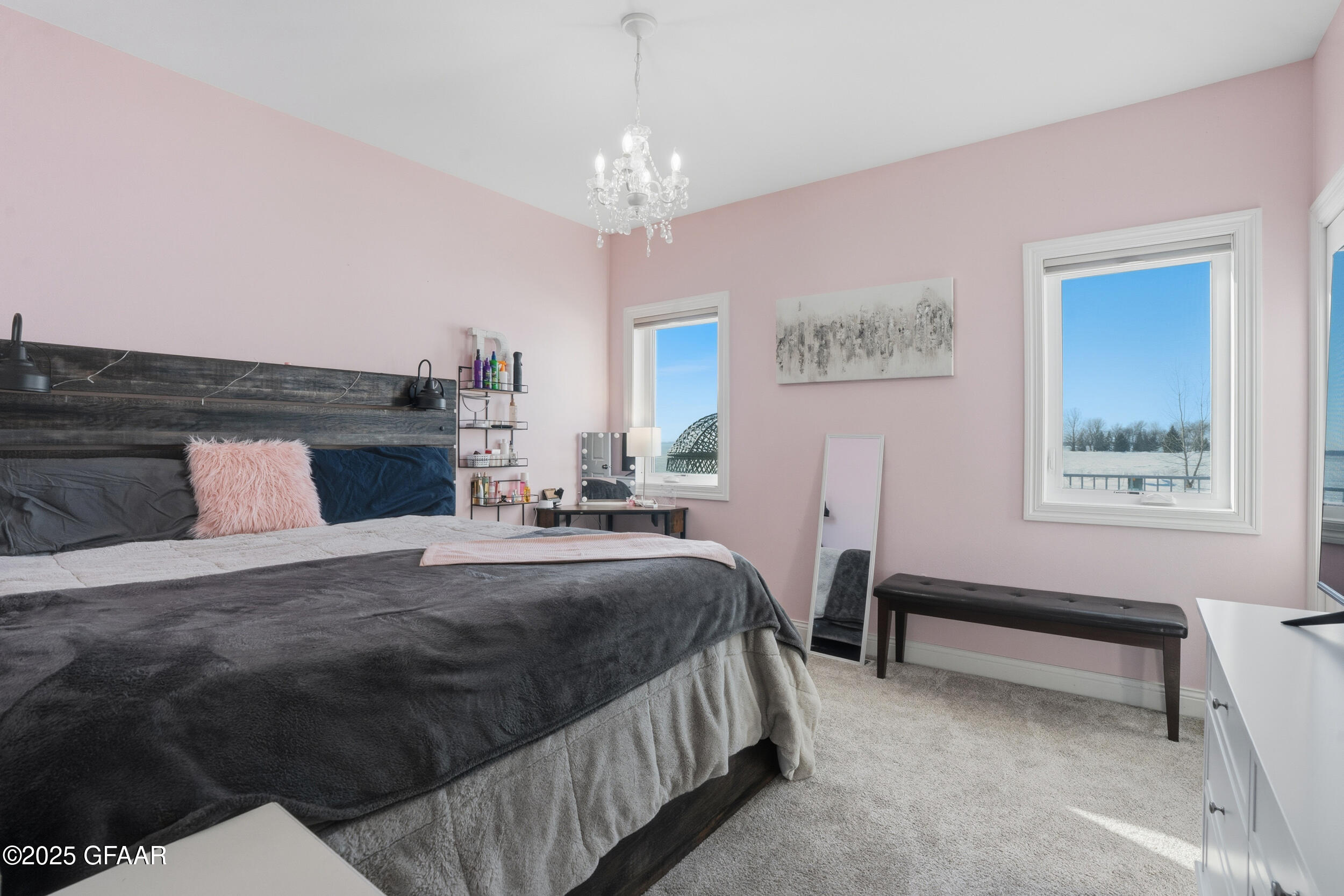 Northwood, North Dakota 58267, United States, 5 Bedrooms Bedrooms, ,3 BathroomsBathrooms,Residential,Active,255552