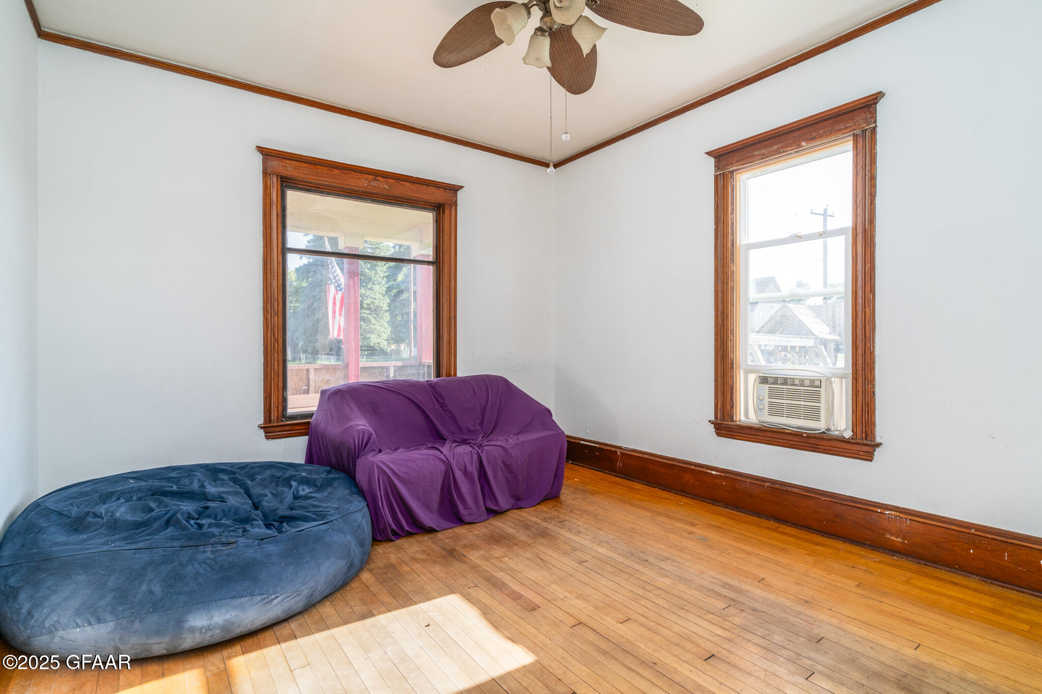 Larimore, North Dakota 58251, United States, 3 Bedrooms Bedrooms, ,2 BathroomsBathrooms,Residential,Active,207753