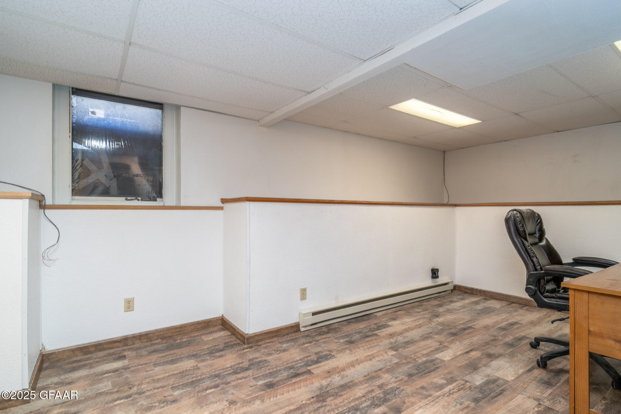 Grand Forks, North Dakota 58201, United States, 4 Bedrooms Bedrooms, ,2 BathroomsBathrooms,Residential,Active,133421