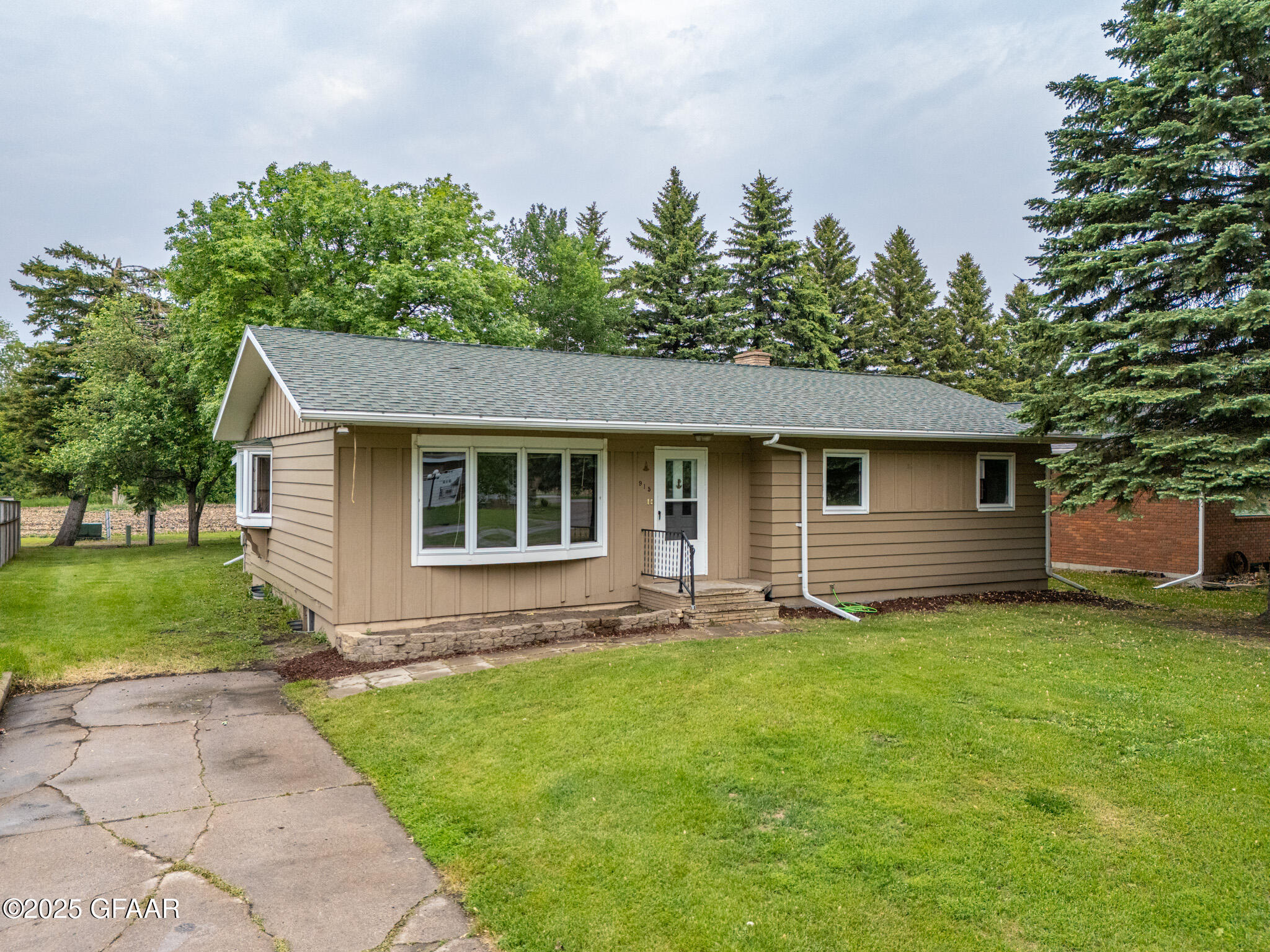 Northwood, North Dakota 58267, United States, 3 Bedrooms Bedrooms, ,2 BathroomsBathrooms,Residential,Active,145202