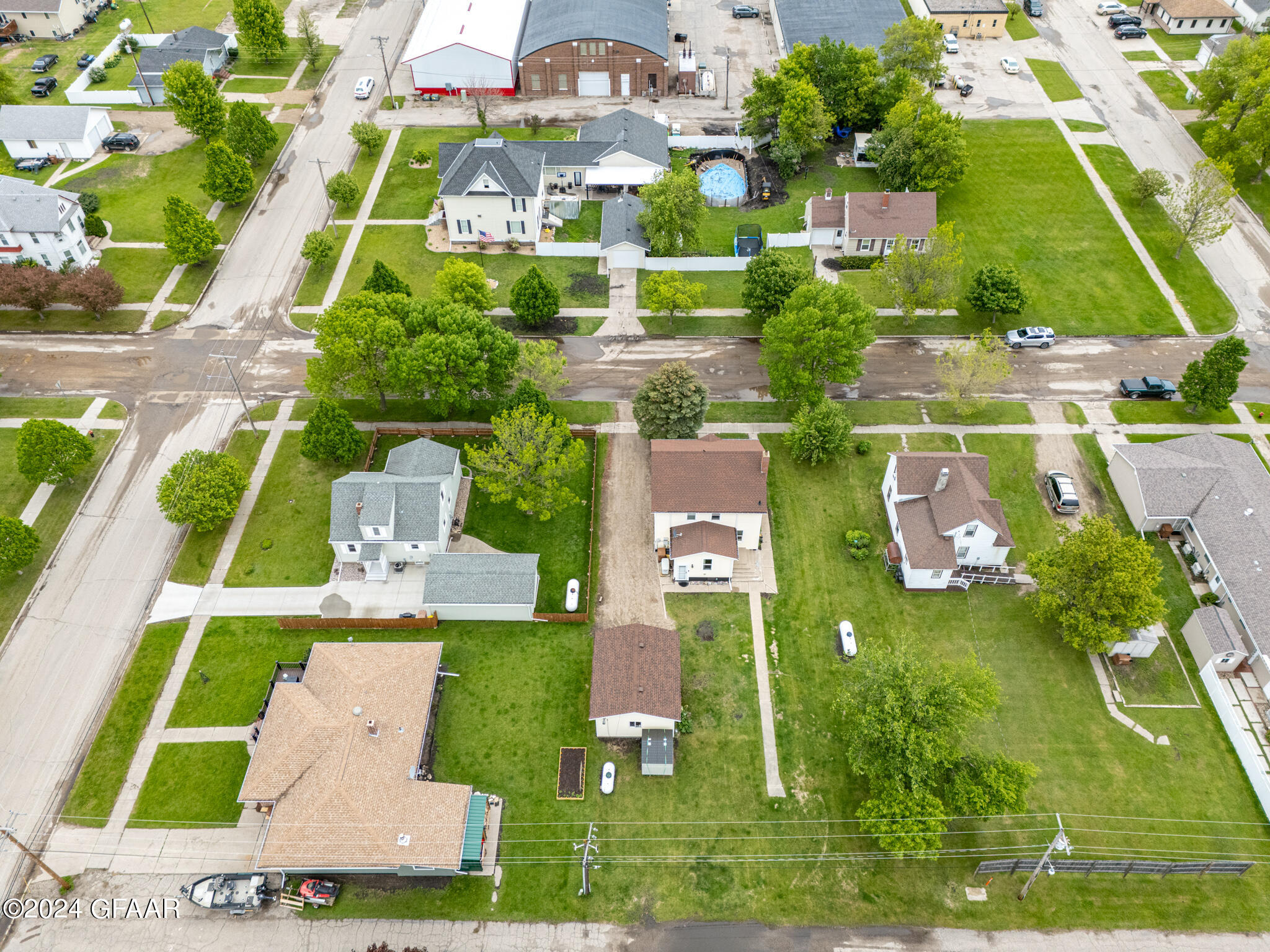 Northwood, North Dakota 58267, United States, 3 Bedrooms Bedrooms, ,2 BathroomsBathrooms,Residential,Pending,45650