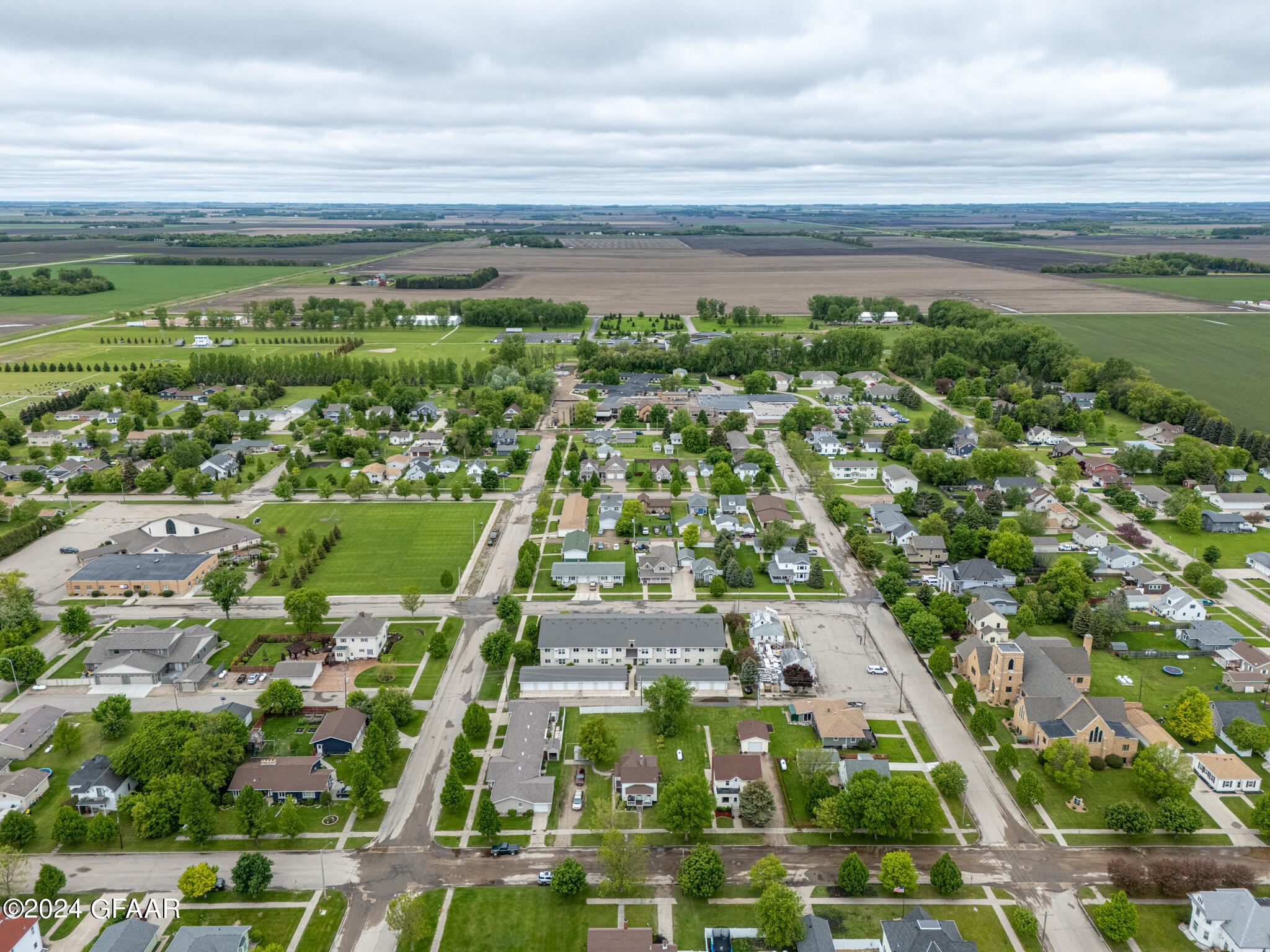 Northwood, North Dakota 58267, United States, 3 Bedrooms Bedrooms, ,2 BathroomsBathrooms,Residential,Pending,45650