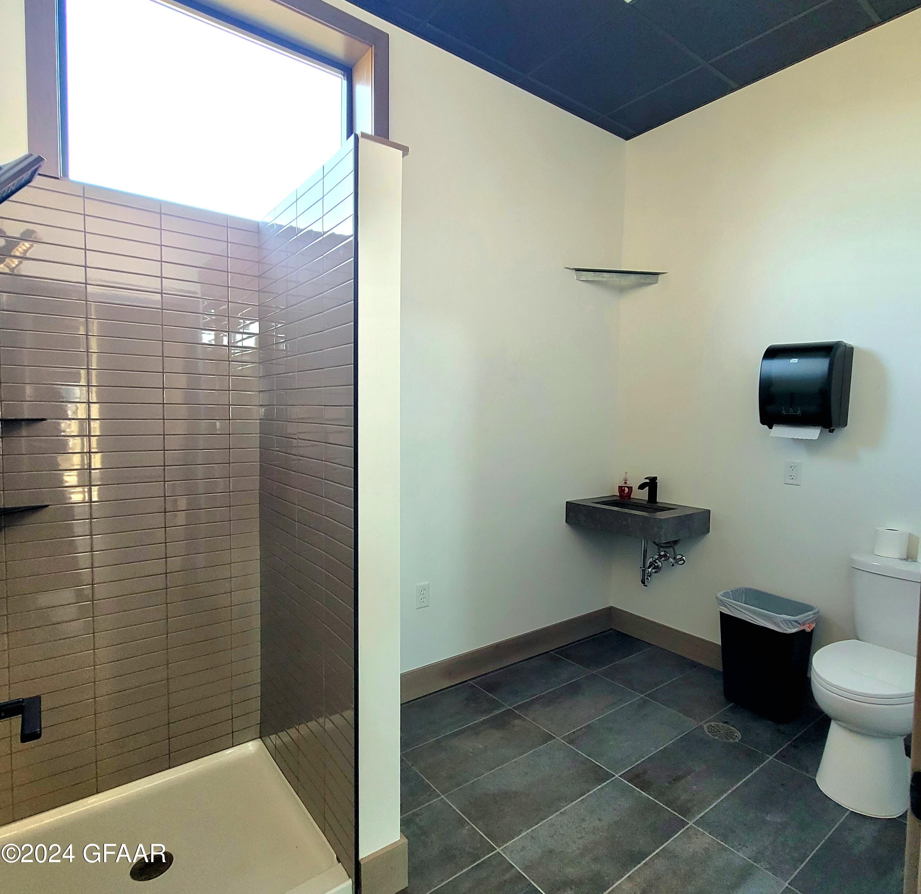 Grand Forks, North Dakota 58201, United States, ,Commercial,Active,166349