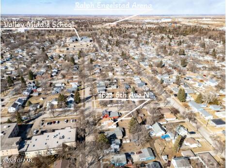 Grand Forks, North Dakota 58203, United States, 3 Bedrooms Bedrooms, ,2 BathroomsBathrooms,Residential,Pending,92684