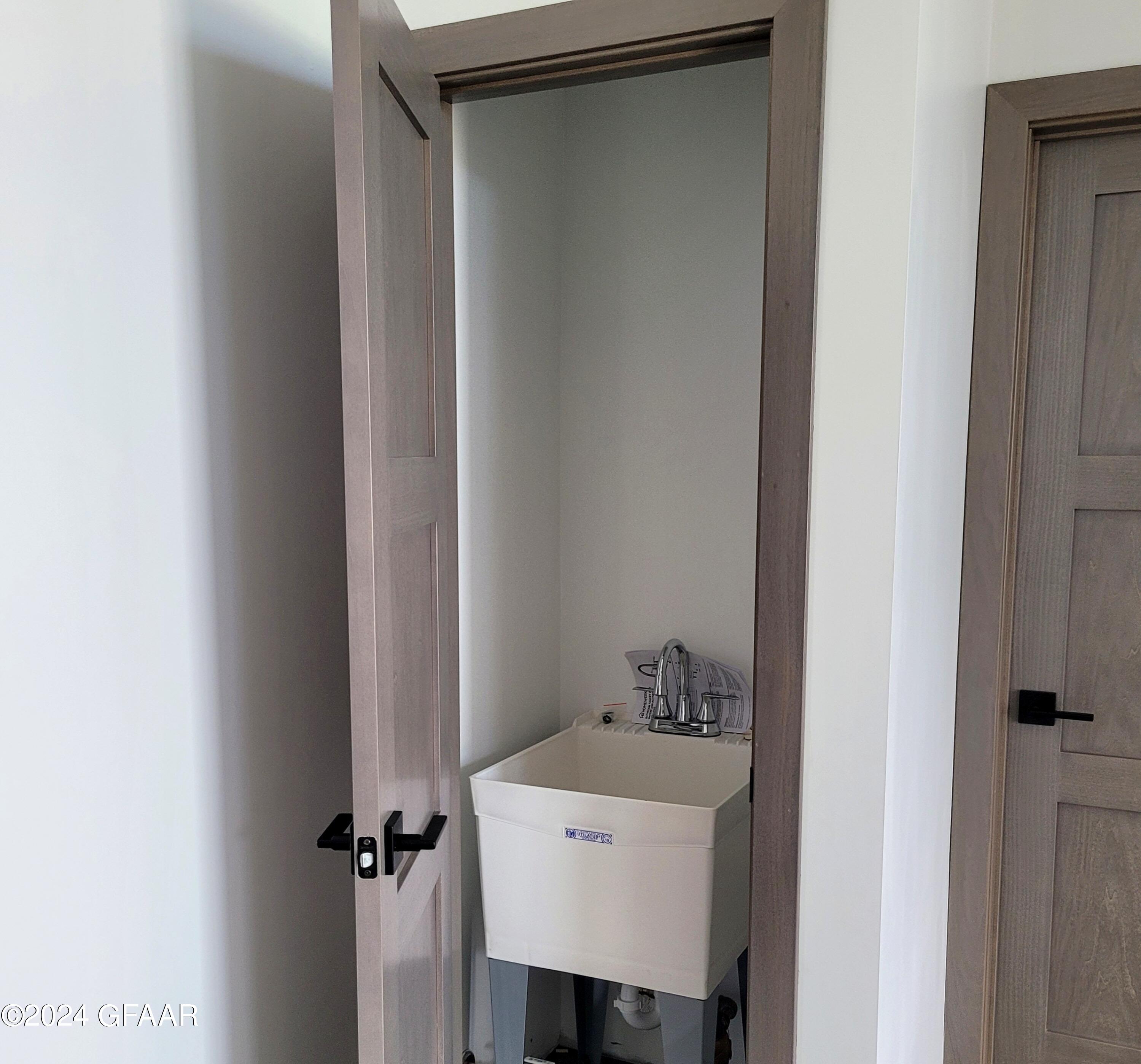 Grand Forks, North Dakota 58201, United States, ,Commercial,Active,166360