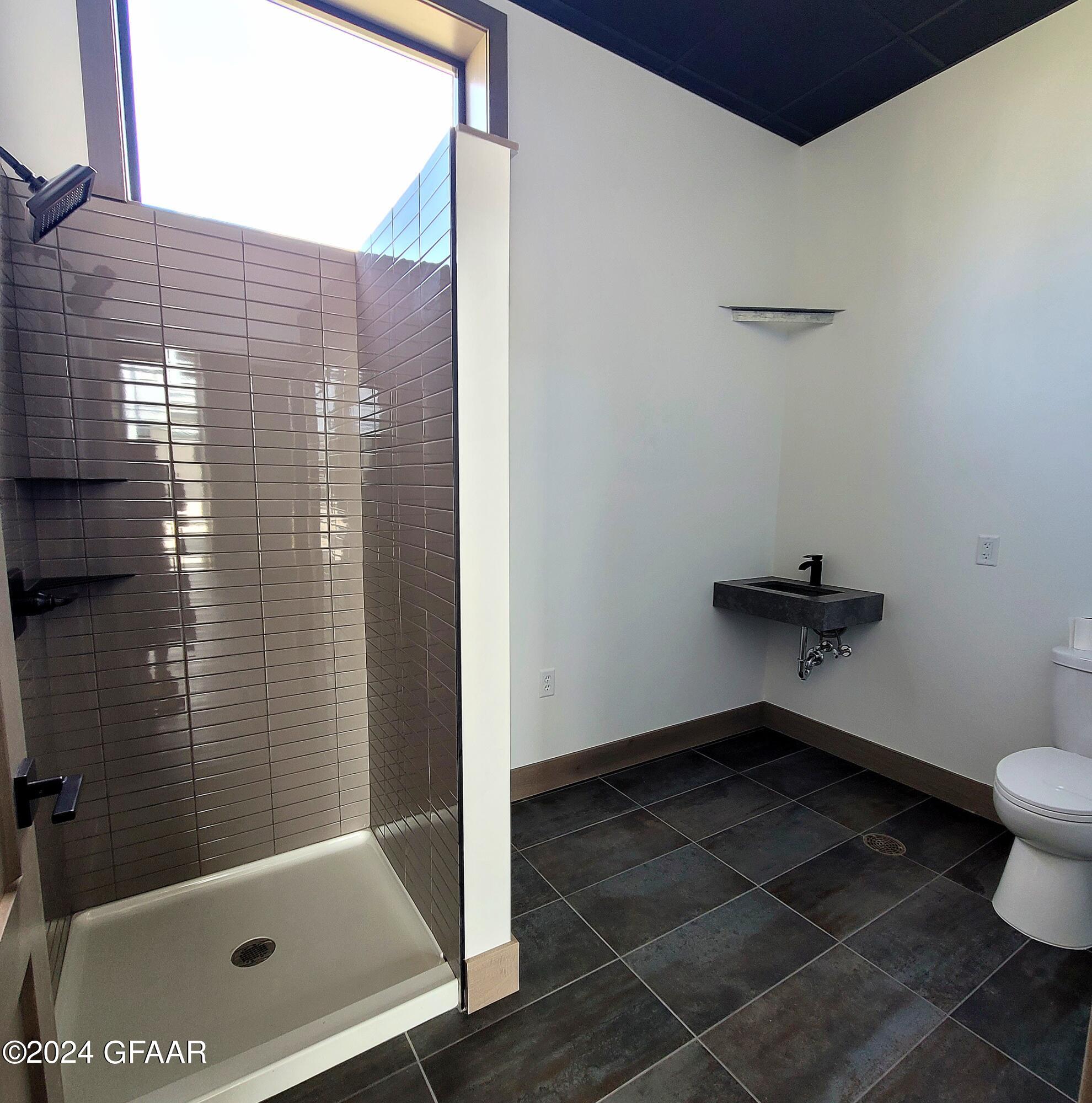 Grand Forks, North Dakota 58201, United States, ,Commercial,Active,166360