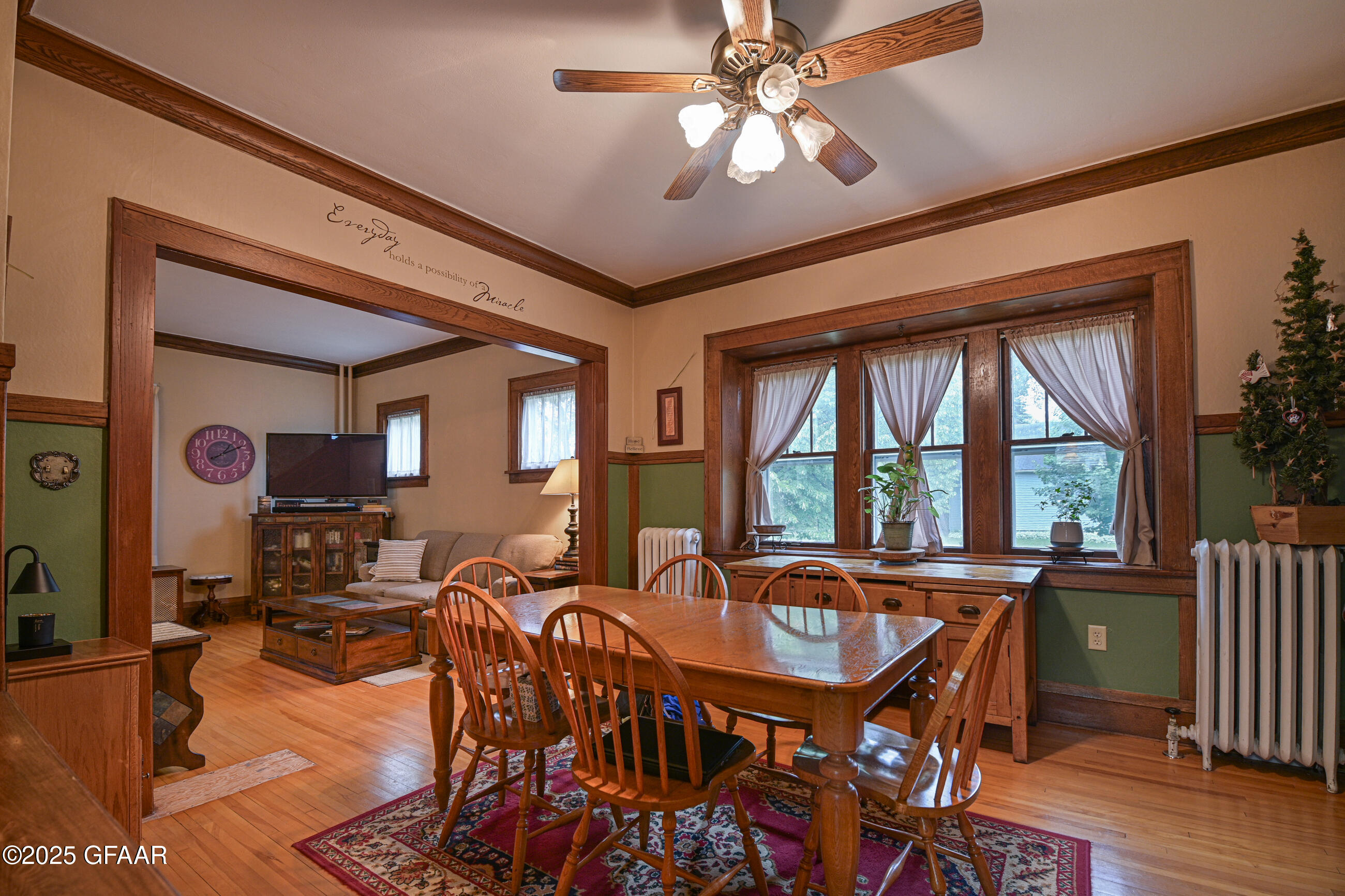 Grand Forks, North Dakota 58201, United States, 3 Bedrooms Bedrooms, ,2 BathroomsBathrooms,Residential,Pending,166318