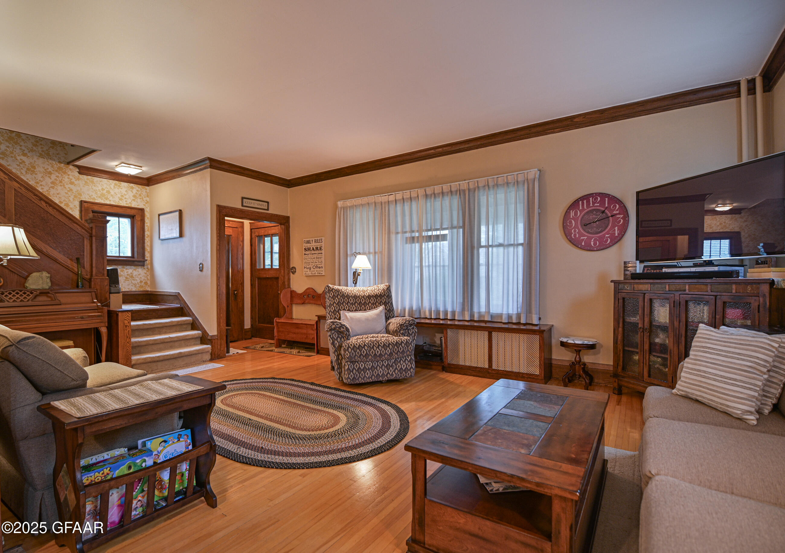 Grand Forks, North Dakota 58201, United States, 3 Bedrooms Bedrooms, ,2 BathroomsBathrooms,Residential,Pending,166318