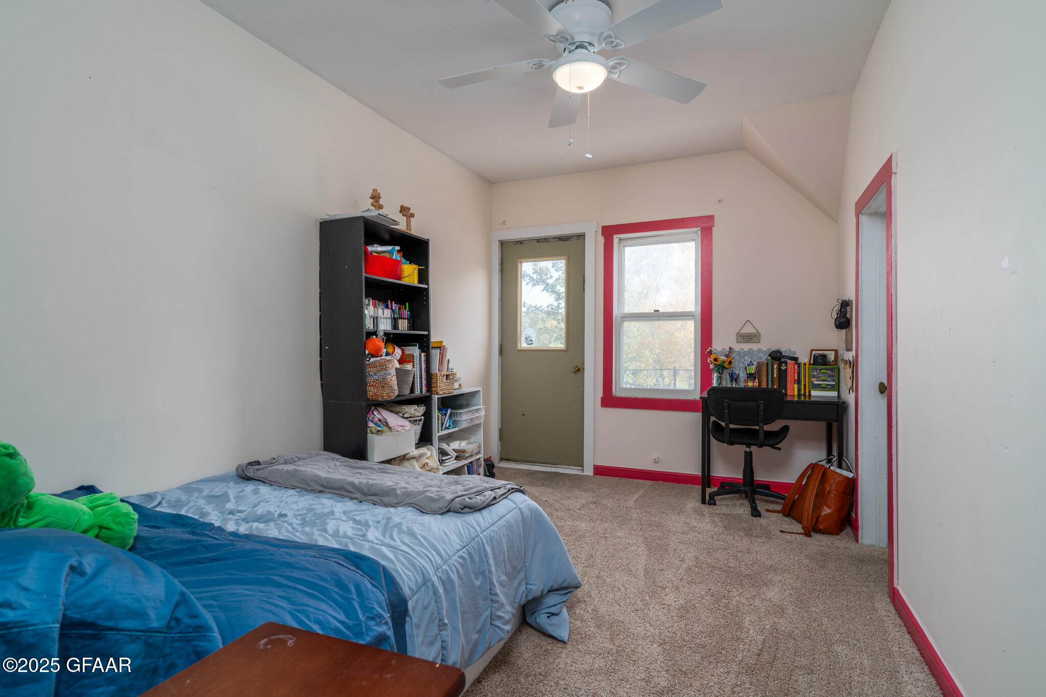 Hatton, North Dakota 58240, United States, 4 Bedrooms Bedrooms, ,2 BathroomsBathrooms,Residential,Active,20298